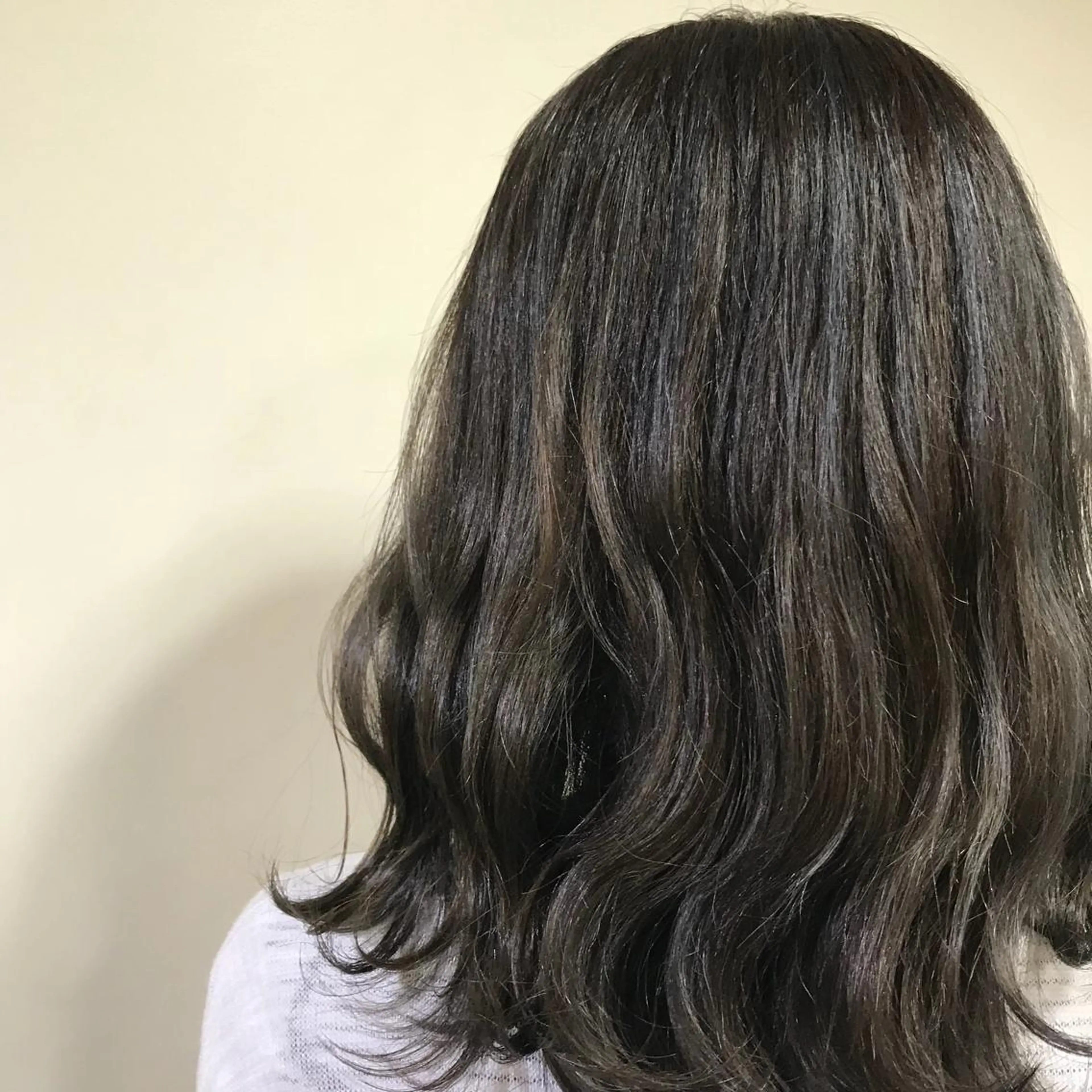 ミディアム AOI✩⡱ y2kネイルのネイルデザイン