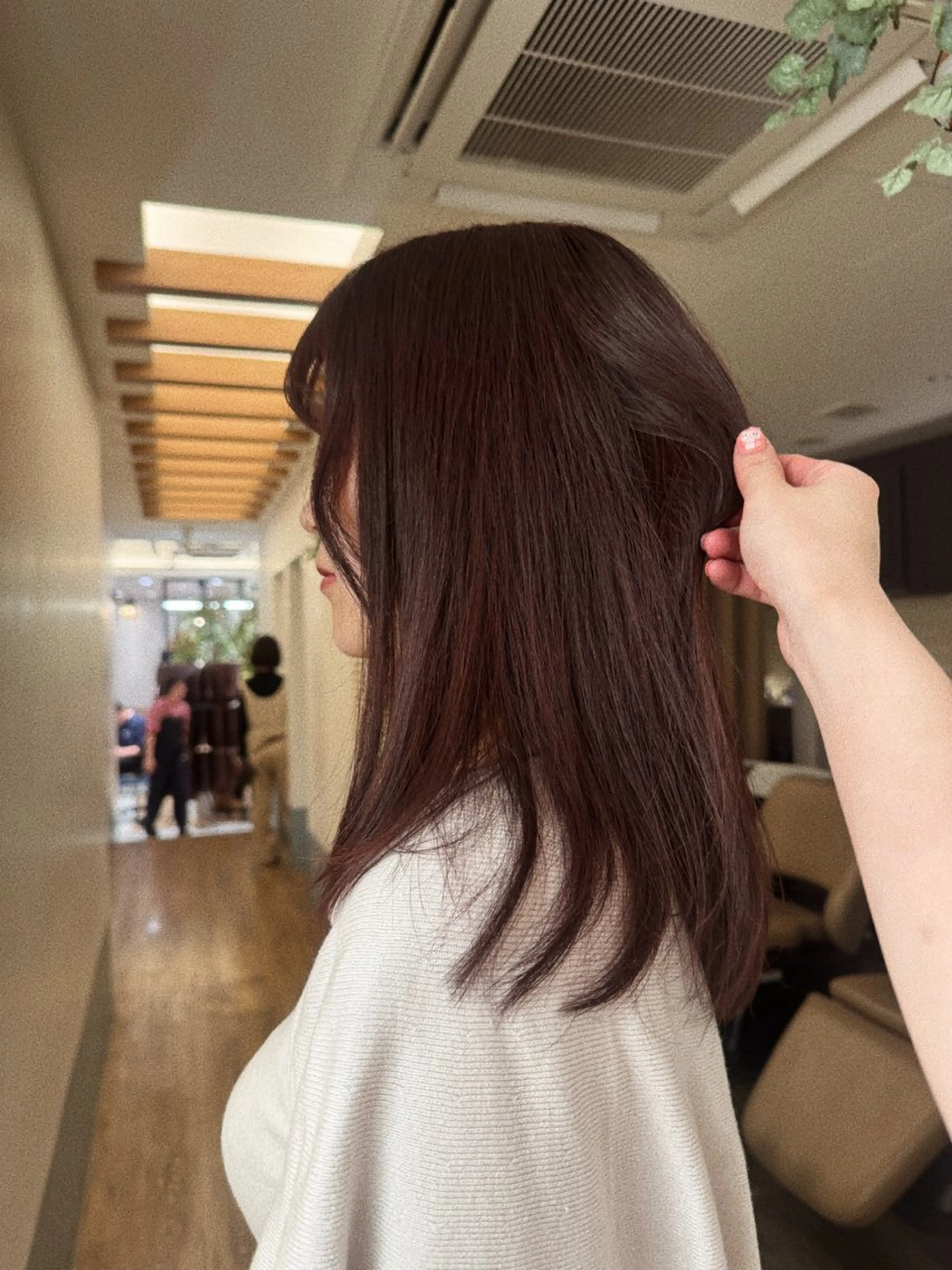 ミディアム ヘアカラー ホリグチ ルナのヘアスタイル