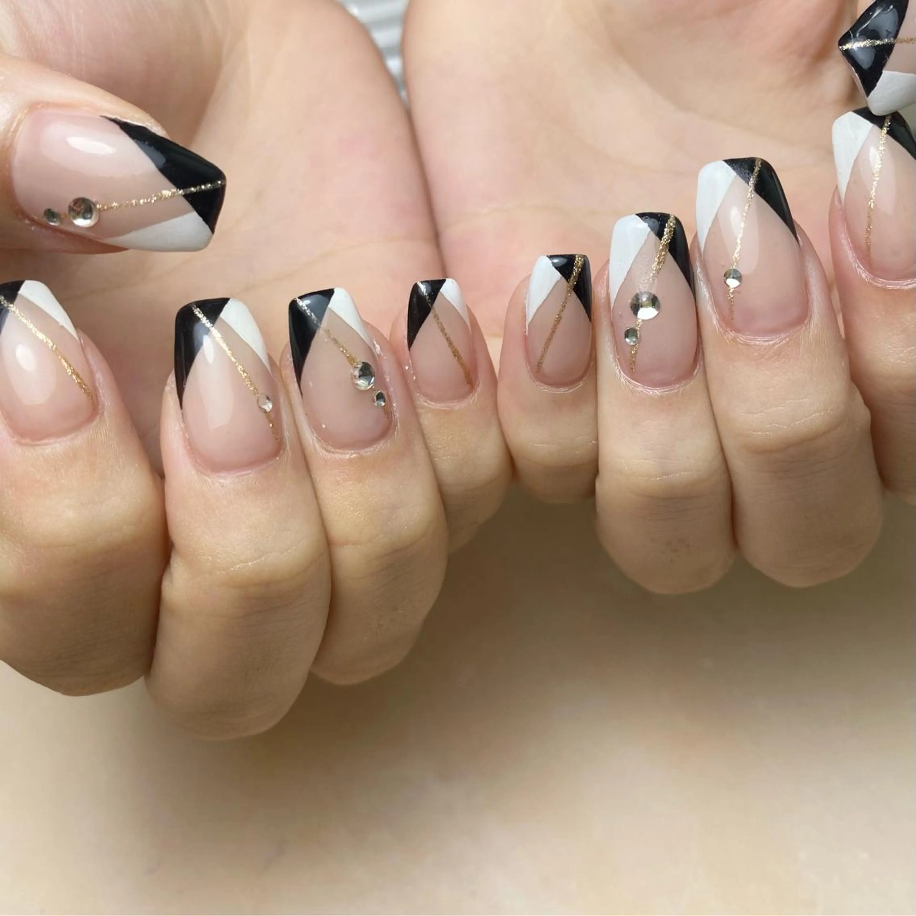 ネイル ハンドネイル フットネイル emma.nail所属・emma.nail kanakoのネイルデザイン