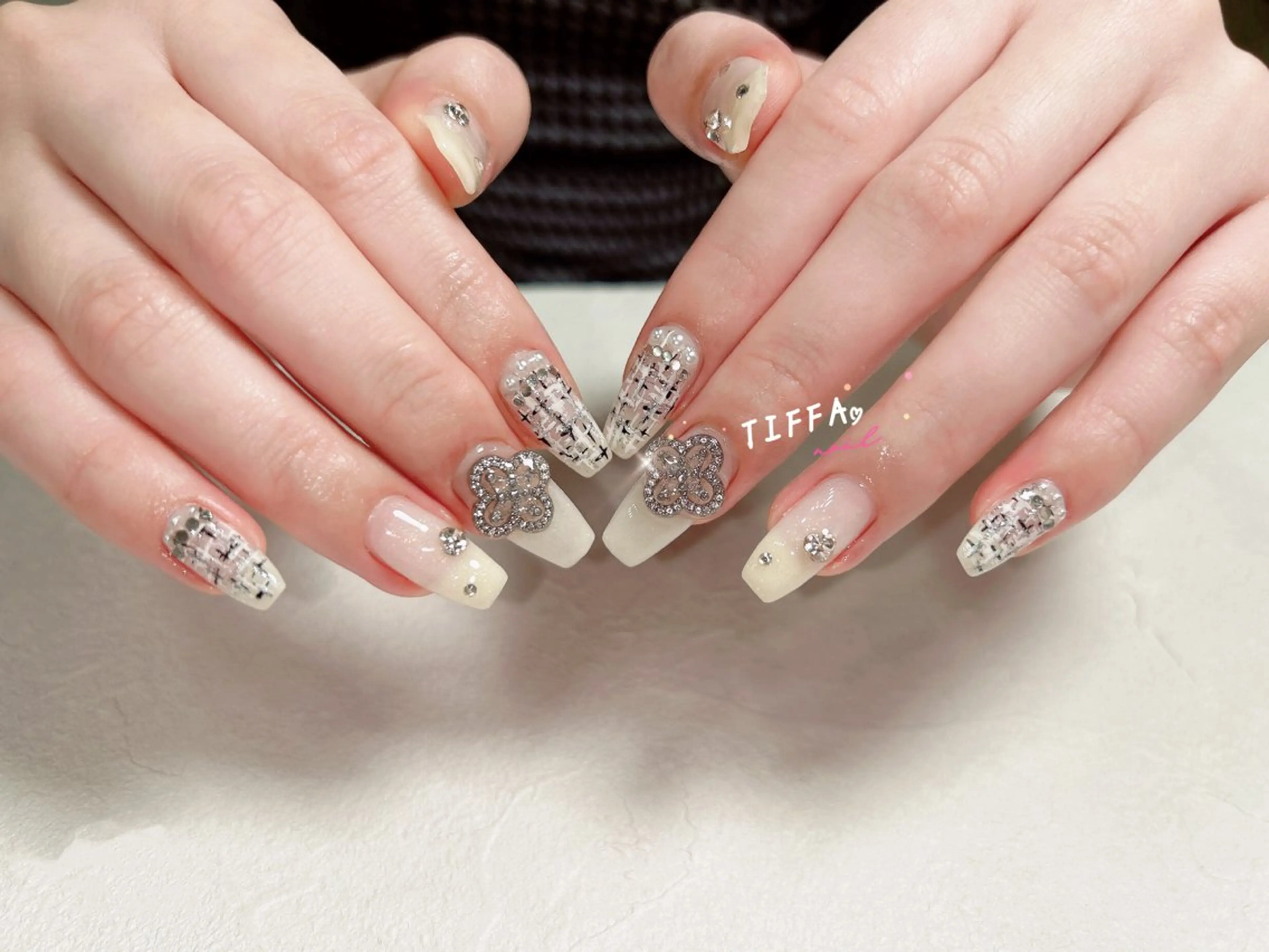 【画像持ち込み可】ゴージャス10本(アートorパーツorシール)￥11800の写真