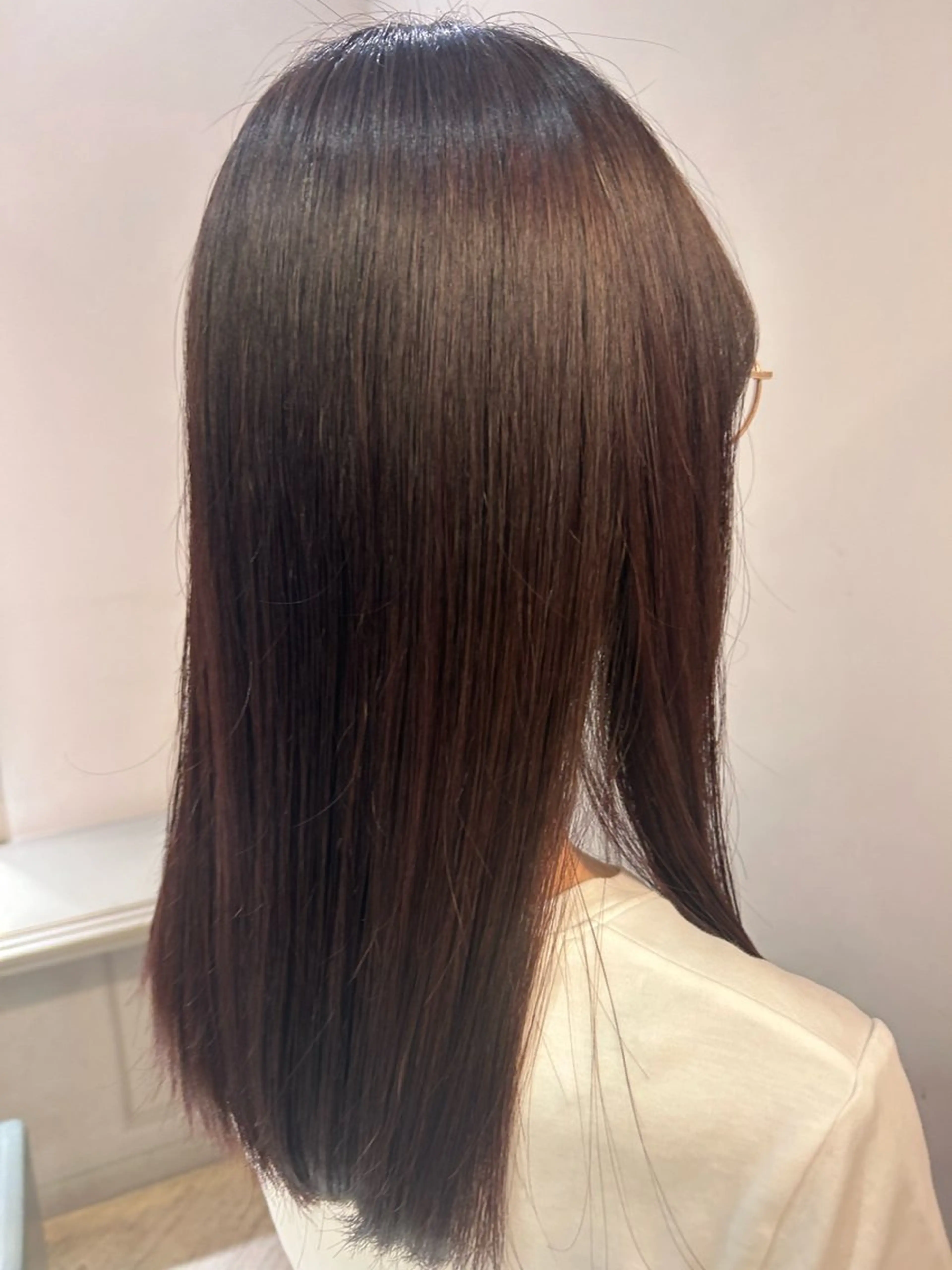 カラー 透明感カラー ラベンダーカラー ピンクカラー ピンクラベンダー 白岩 君予のヘアスタイル