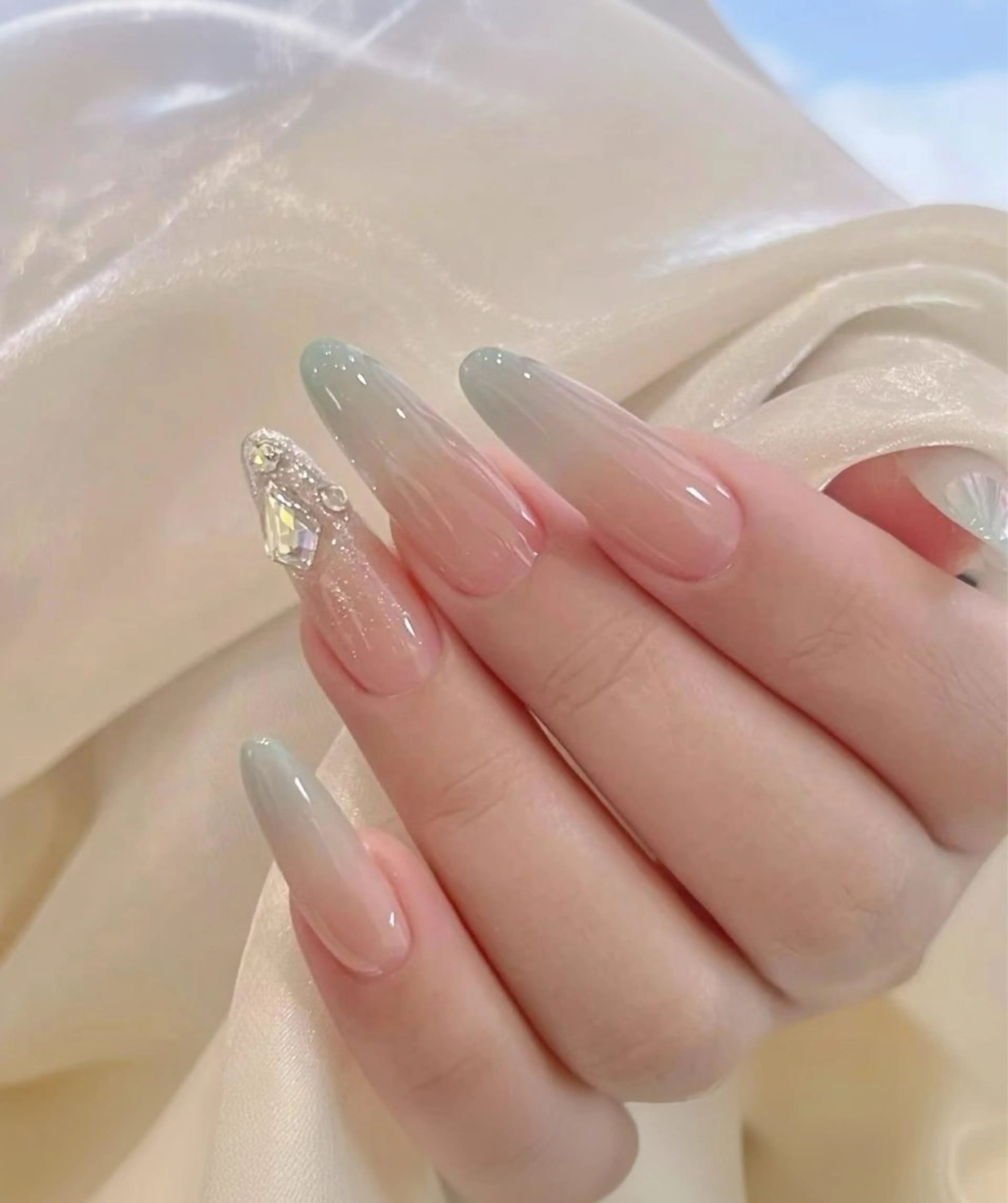 ネイル ハンドネイル Mi Naのネイルデザイン