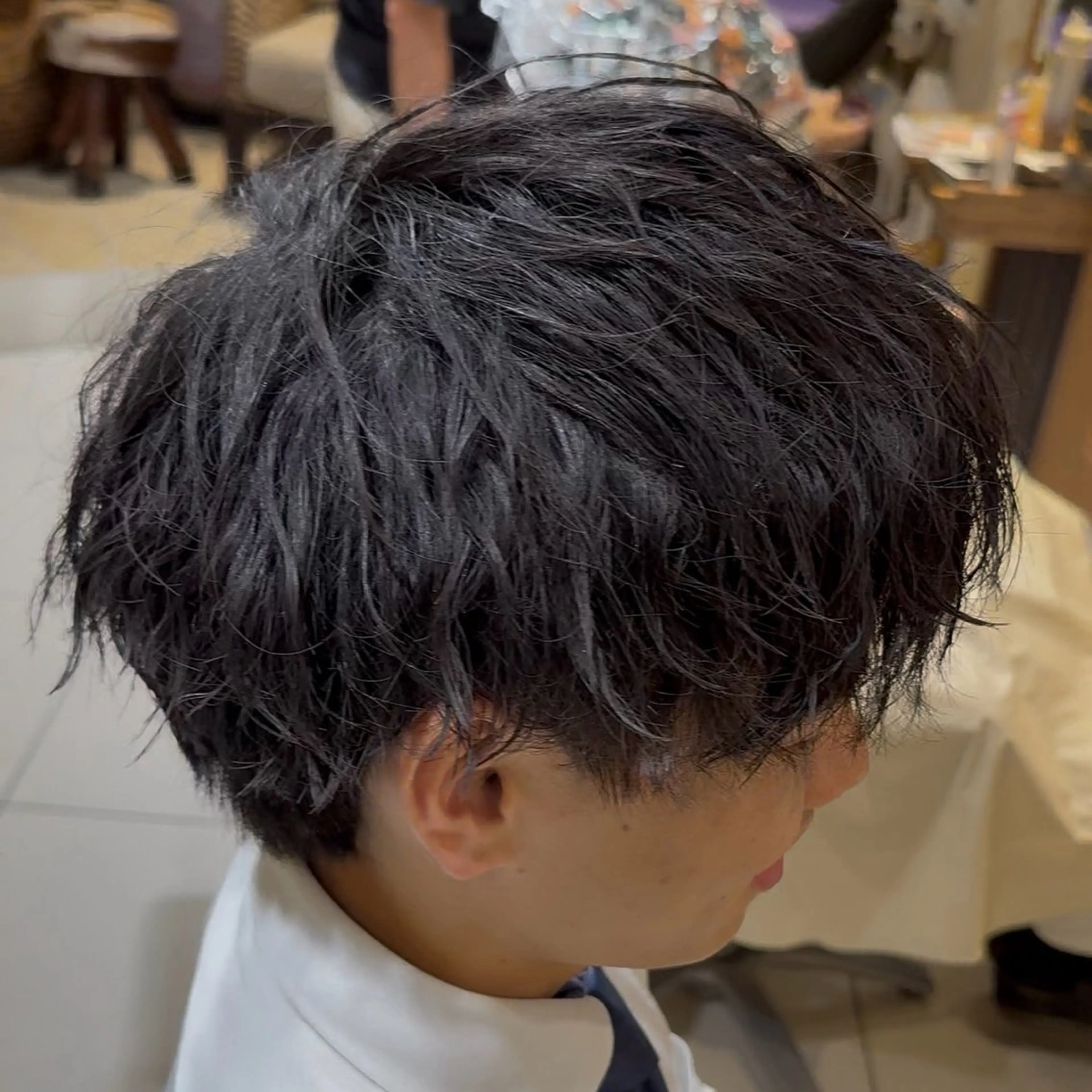 ショート カラー パーマ ヘアアレンジ メンズ カット パーマ シャドウパーマ 石見のヘアスタイル