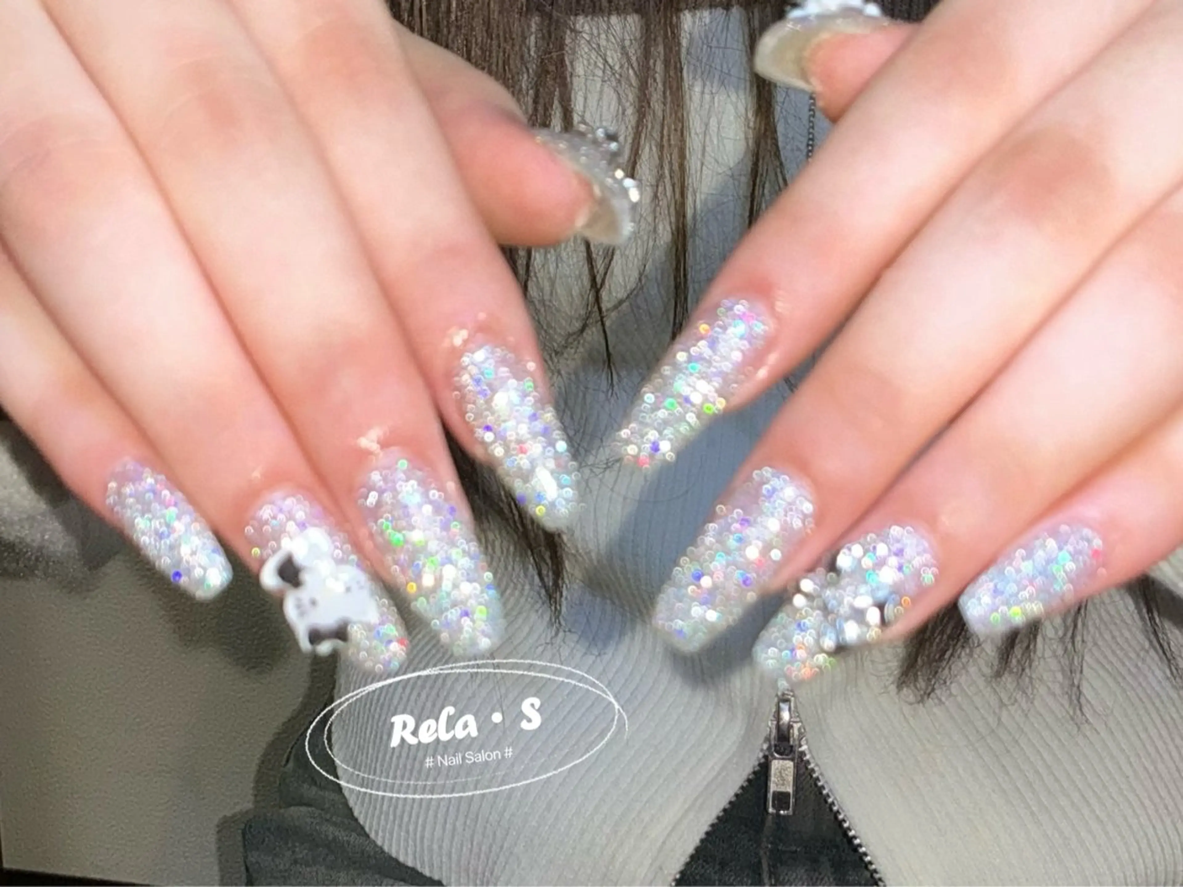 ネイル オーロラネイル 長さ出し フレンチネイル ジェルネイル ガラスフレンチ ハンドネイル Rela・S NAILのネイルデザイン