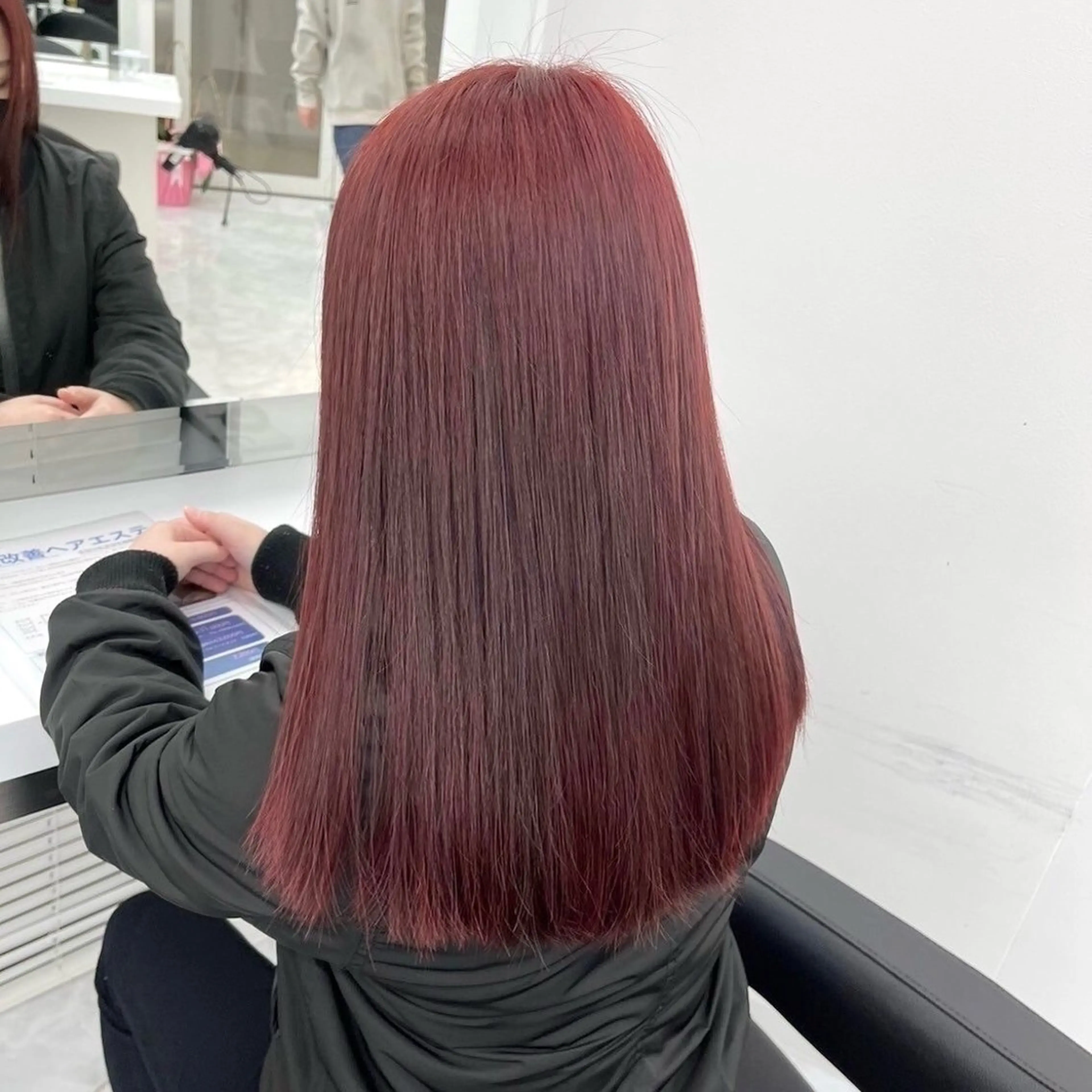 カラー 🤍韓国ワンホンヘ ア SHIONE🤍のヘアスタイル