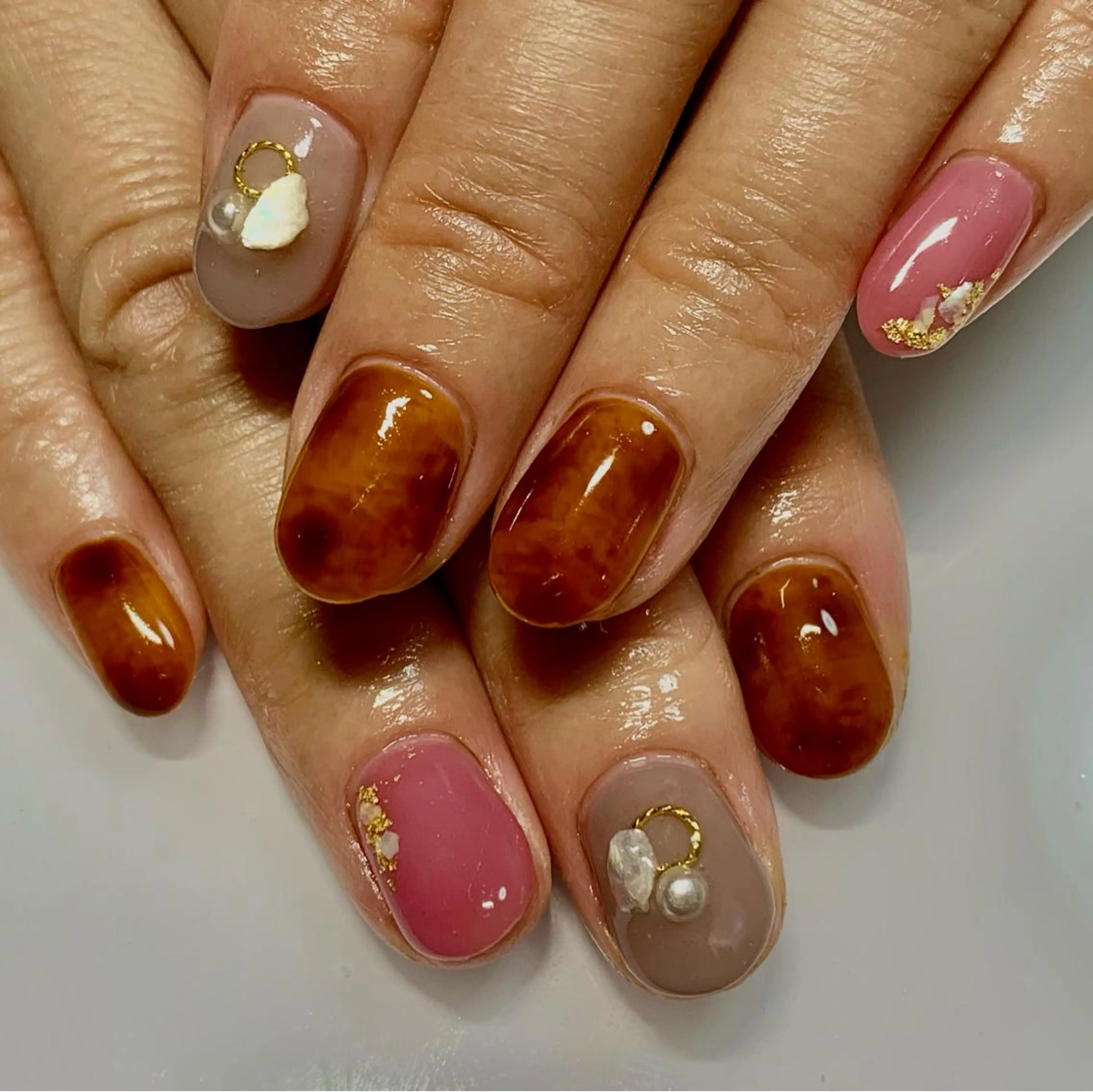 ネイル ハンドネイル Nail&Eyelash Amour(アムール)所属・山下 愛のネイルデザイン