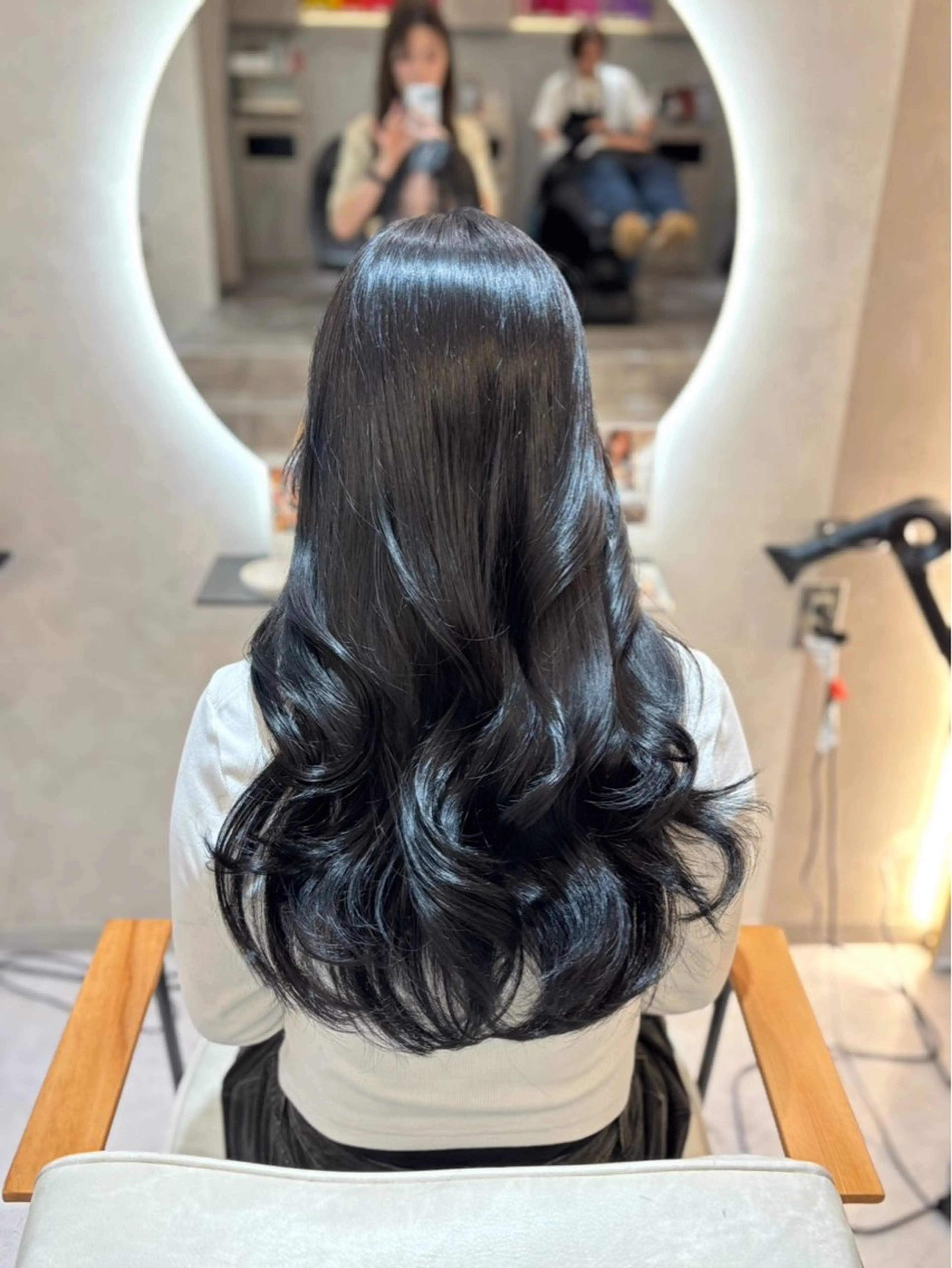 ロング カラー ヘアアレンジ 黒髪 ブルーカラー ブルーブラック ヘアカラー 梅田カラーモデル/ ヘアセット/みさきのヘアスタイル