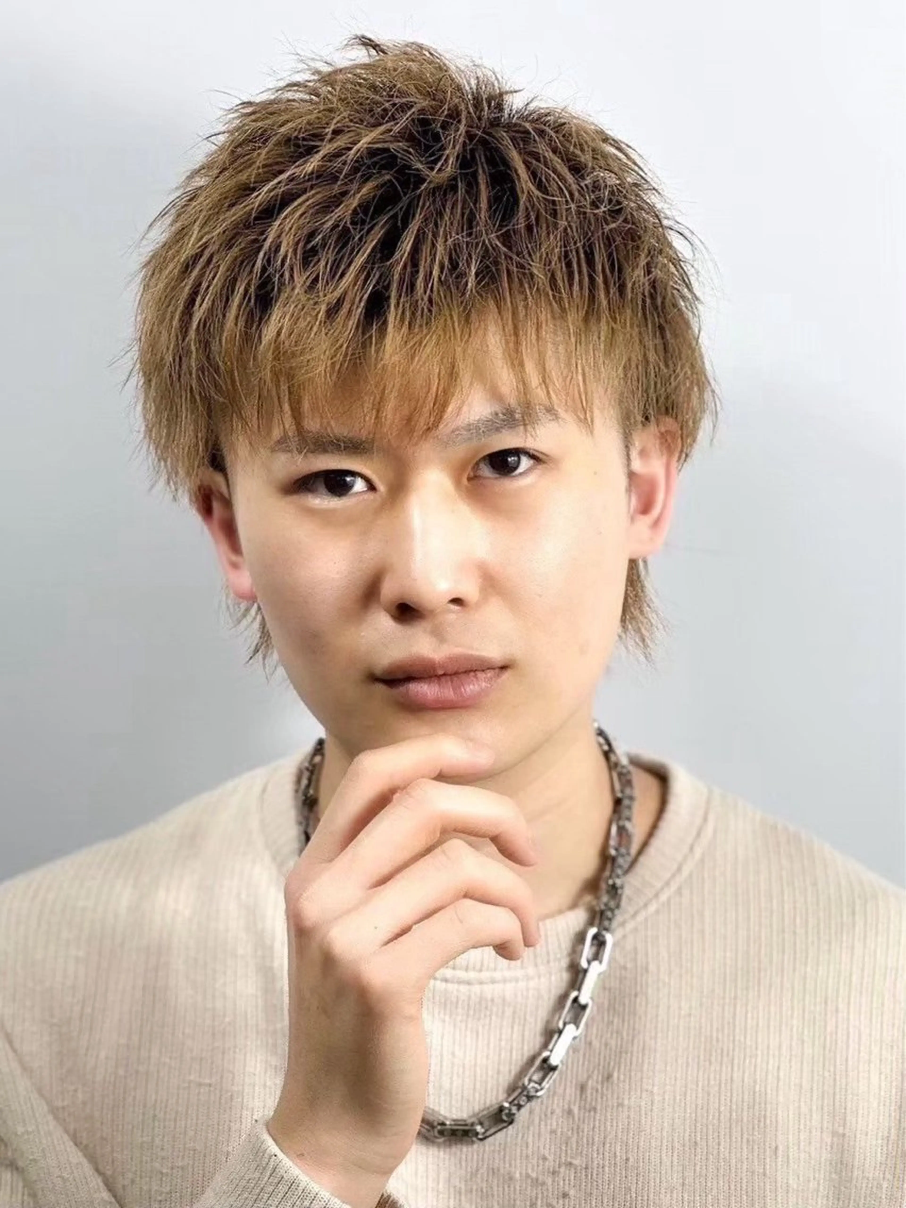 セミロング カラー ヘアアレンジ メンズ カット ヘアカラー プレミアムバーバー新宿店所属・⚡️メンズ特化⚡️ 倉林 隼大のヘアスタイル