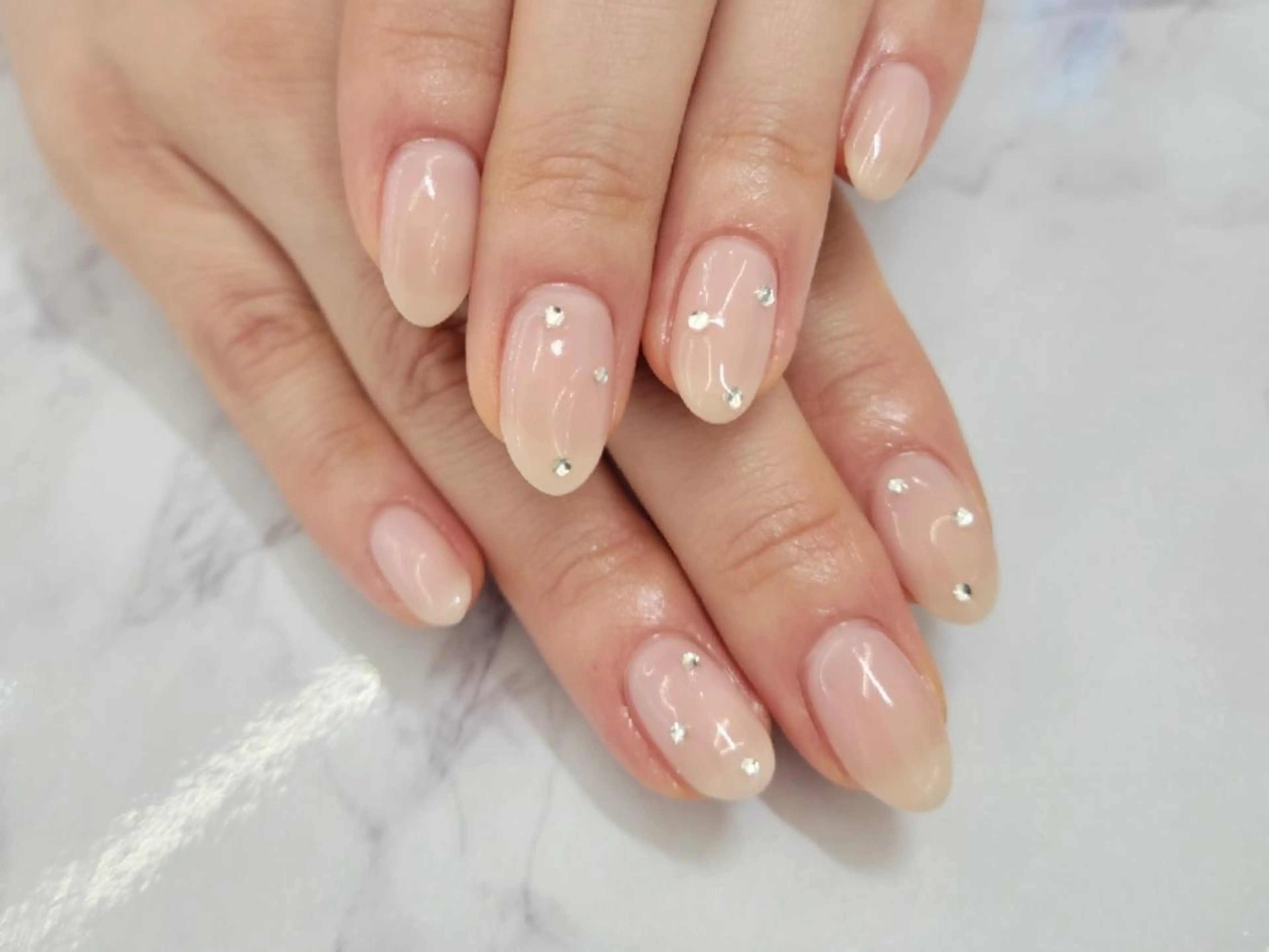 ネイル ジェルネイル ワンカラーネイル パラジェル WHITELY みどりのネイルデザイン