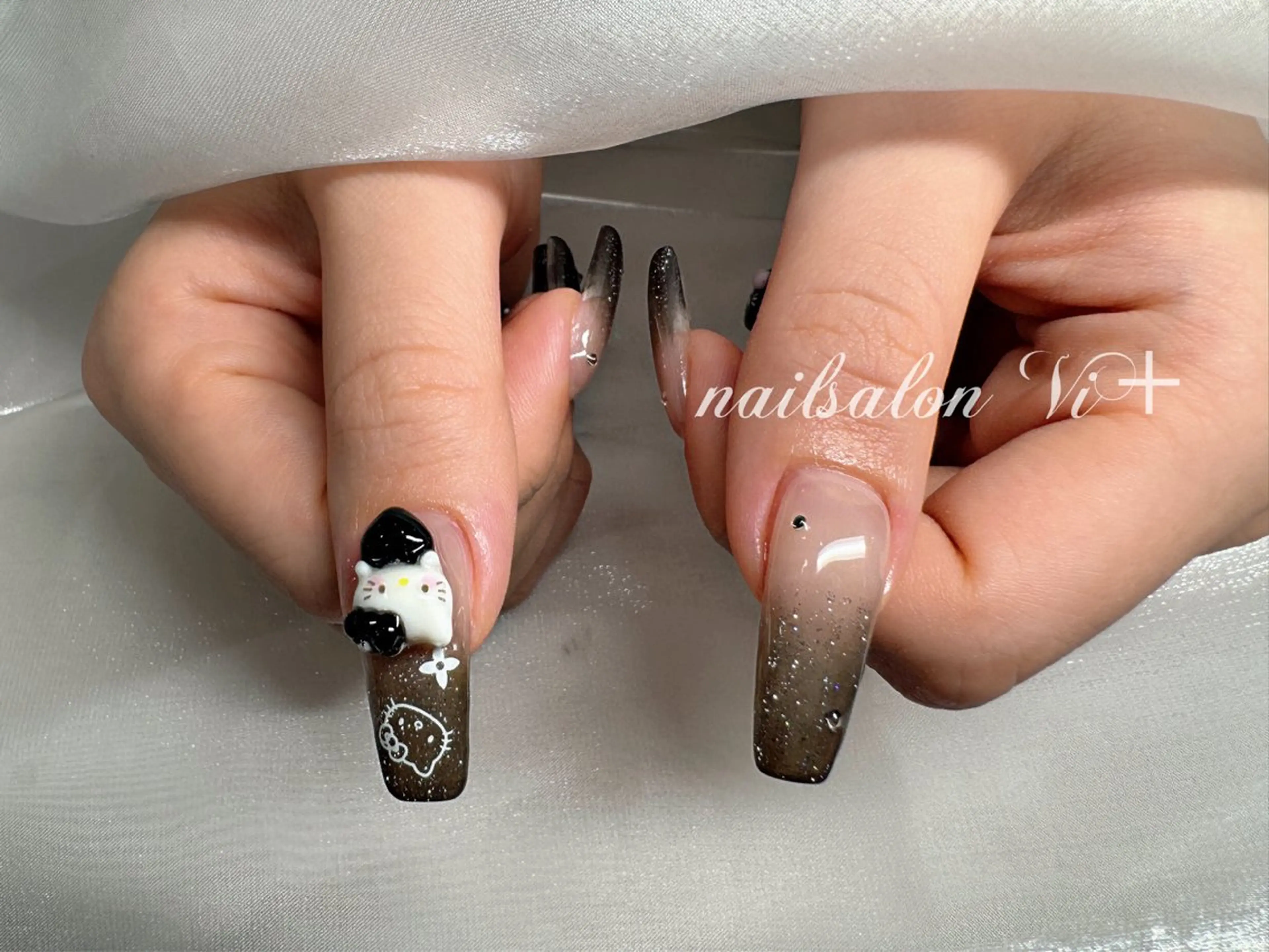 ネイル ✨Nailsalon Vi+✨のネイルデザイン