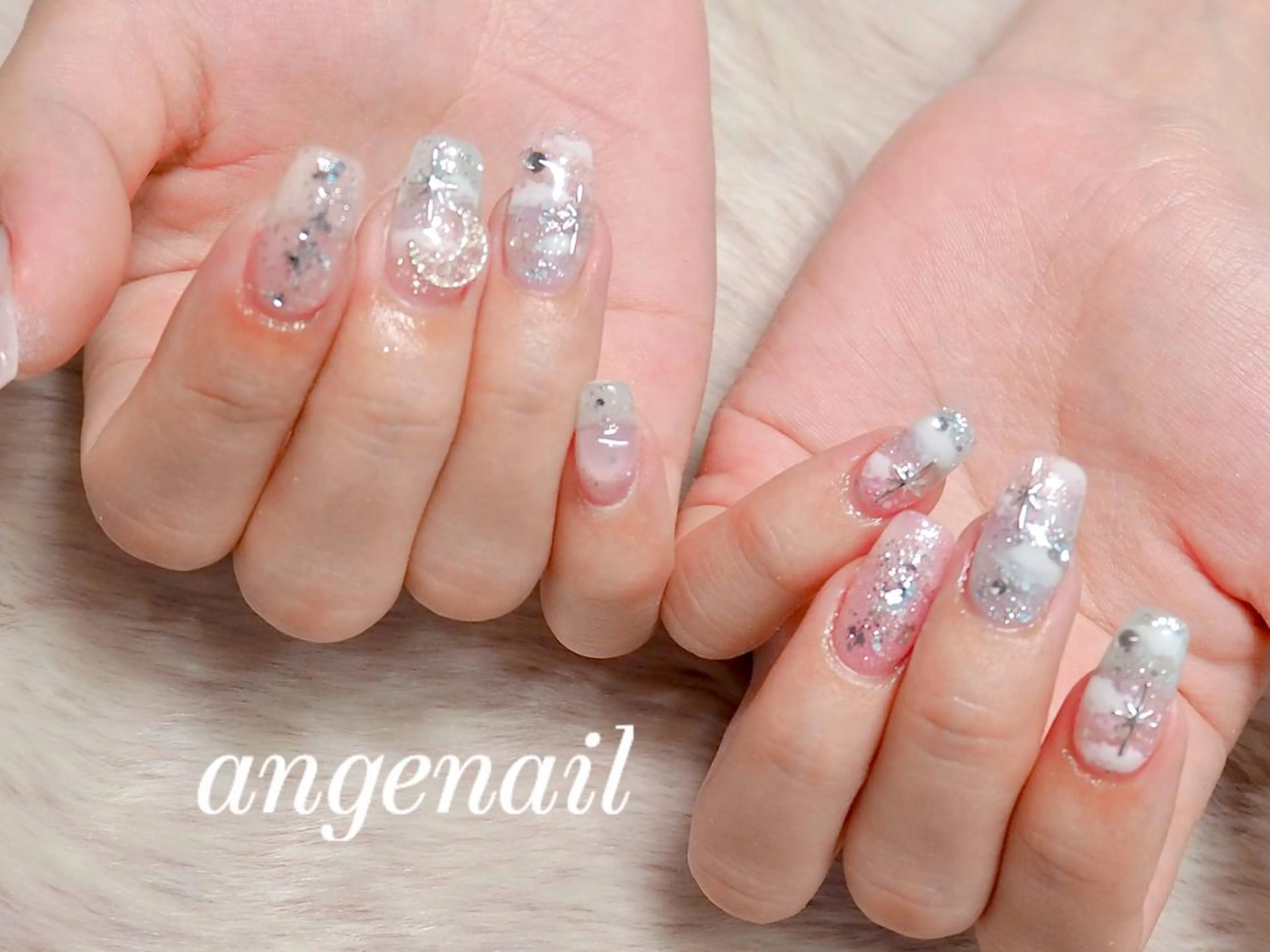 ネイル ハンドネイル オーナーネイリスト MAKIのネイルデザイン