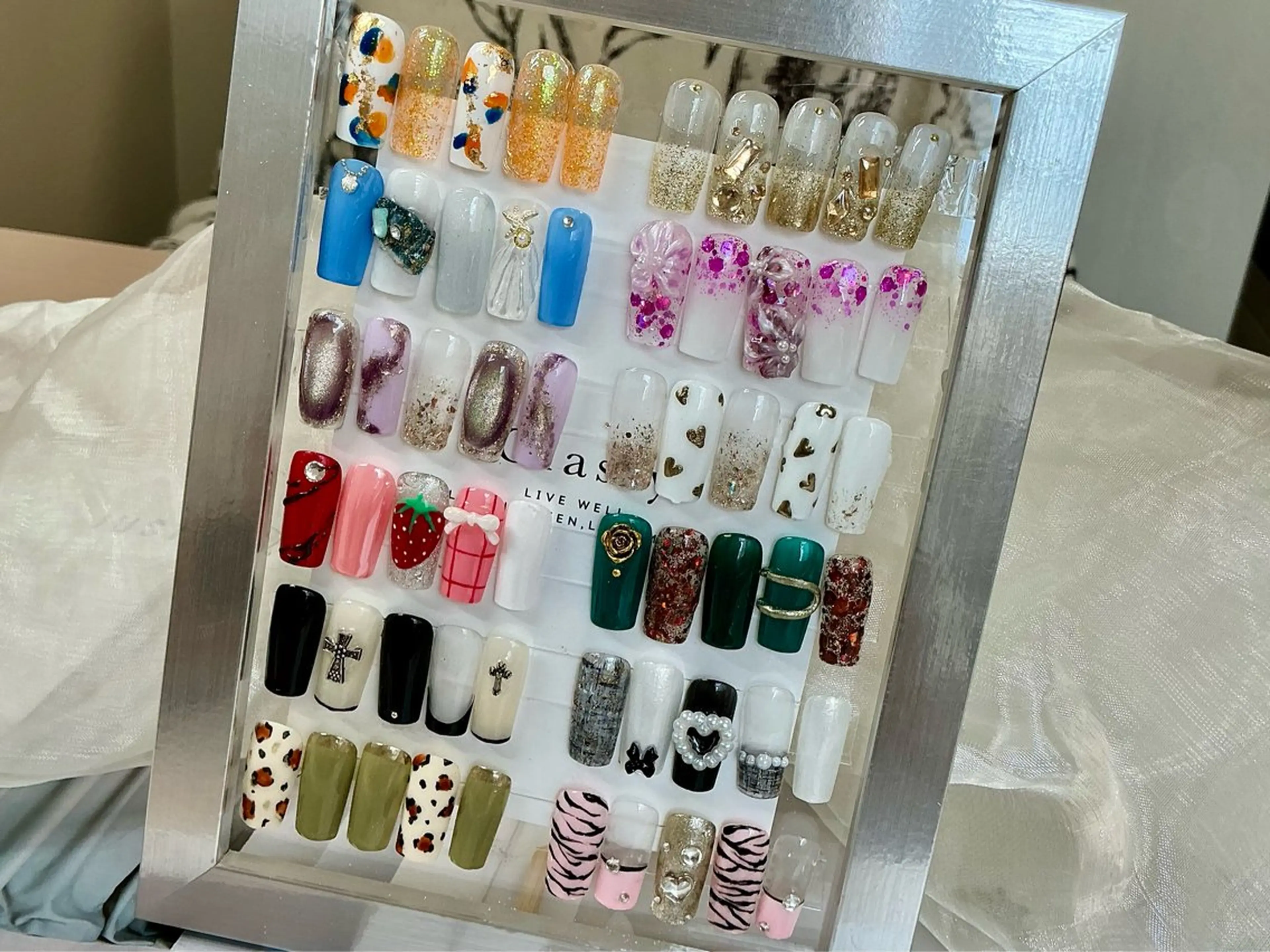 定額コース　プレミアムデザイン（オフ込み）　¥7000→¥6700 300円OFFの写真