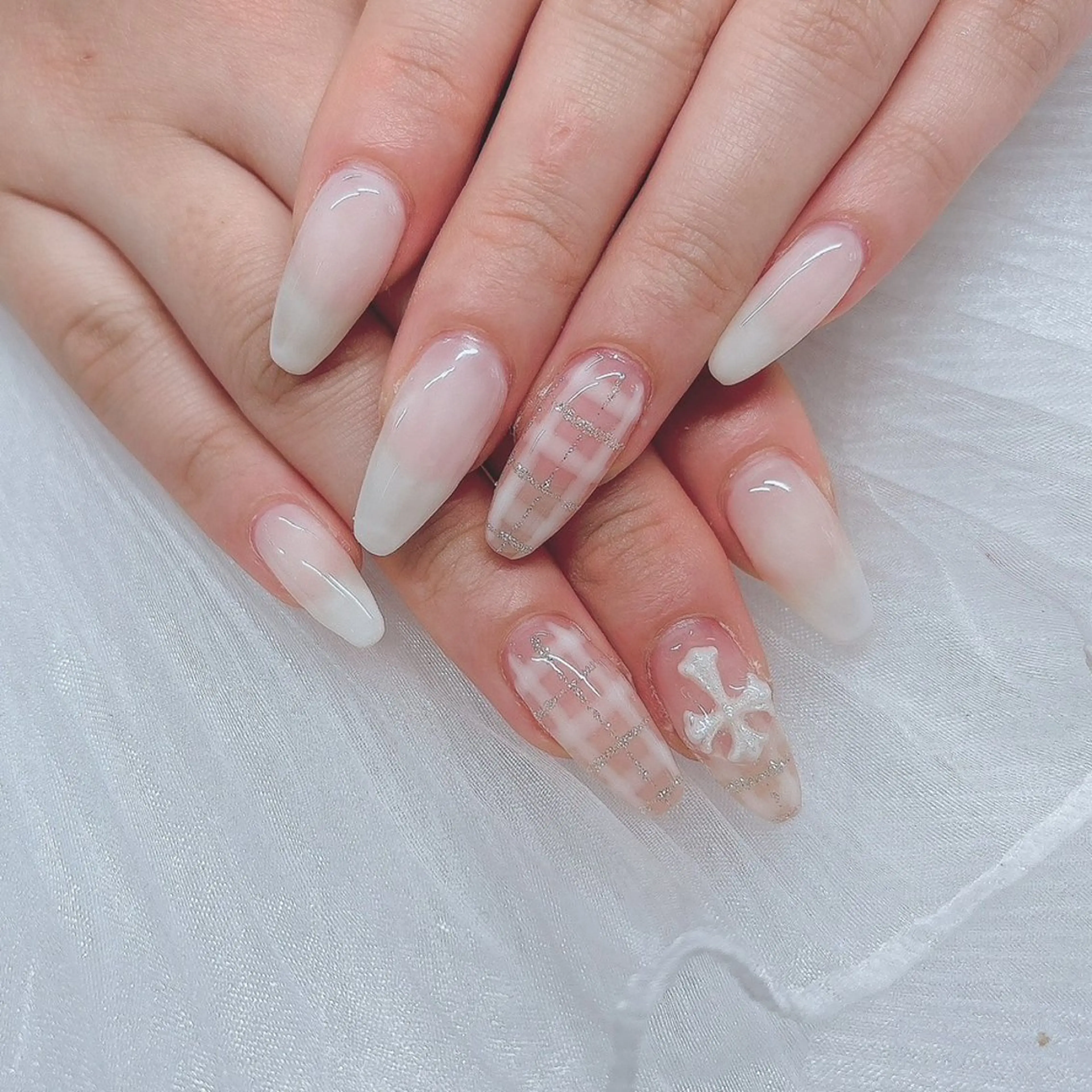 アート2本コース(オフ1100別途ソフトジェル5500円ハードジェル6500円の写真