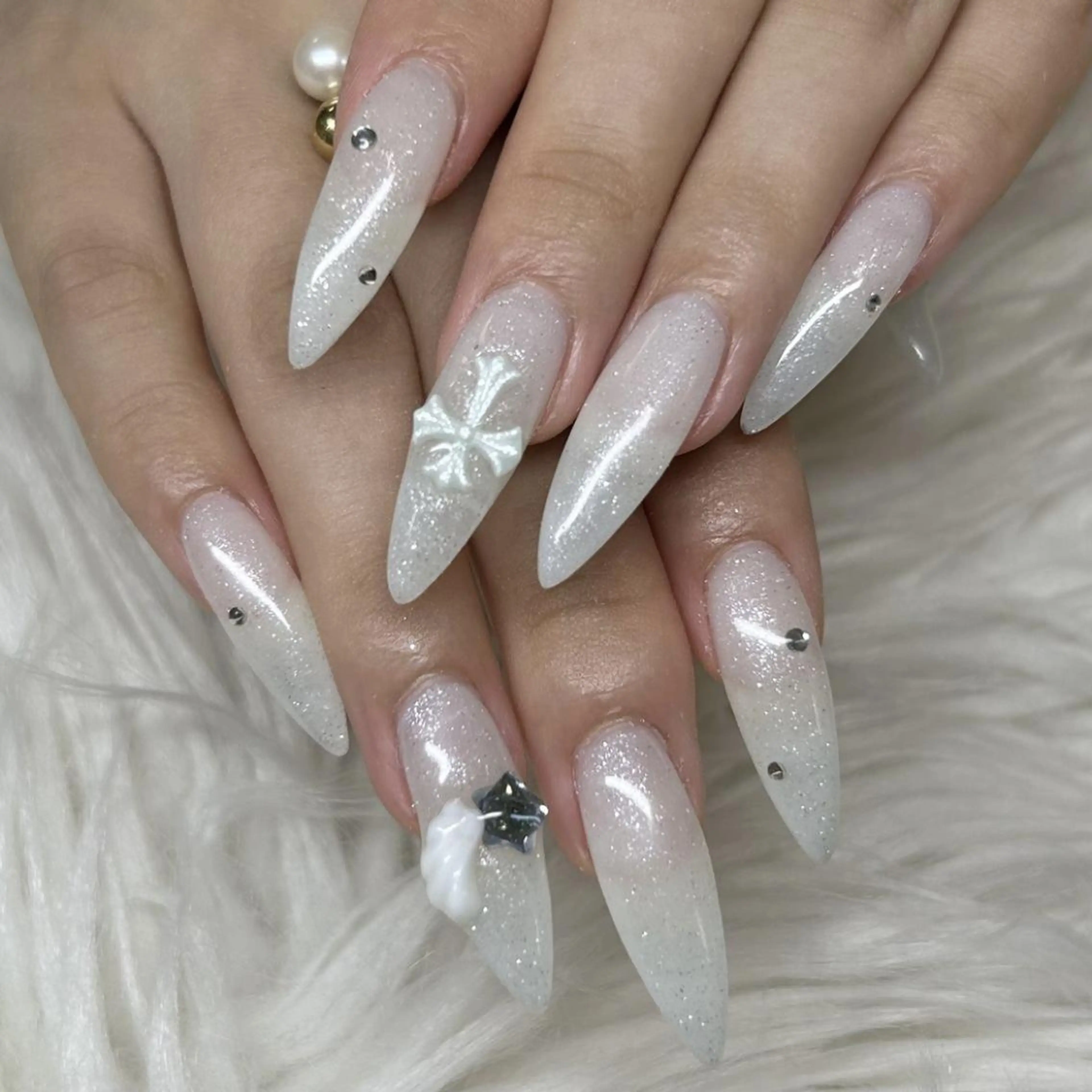 ネイル 南森町rebest 💅nailのネイルデザイン