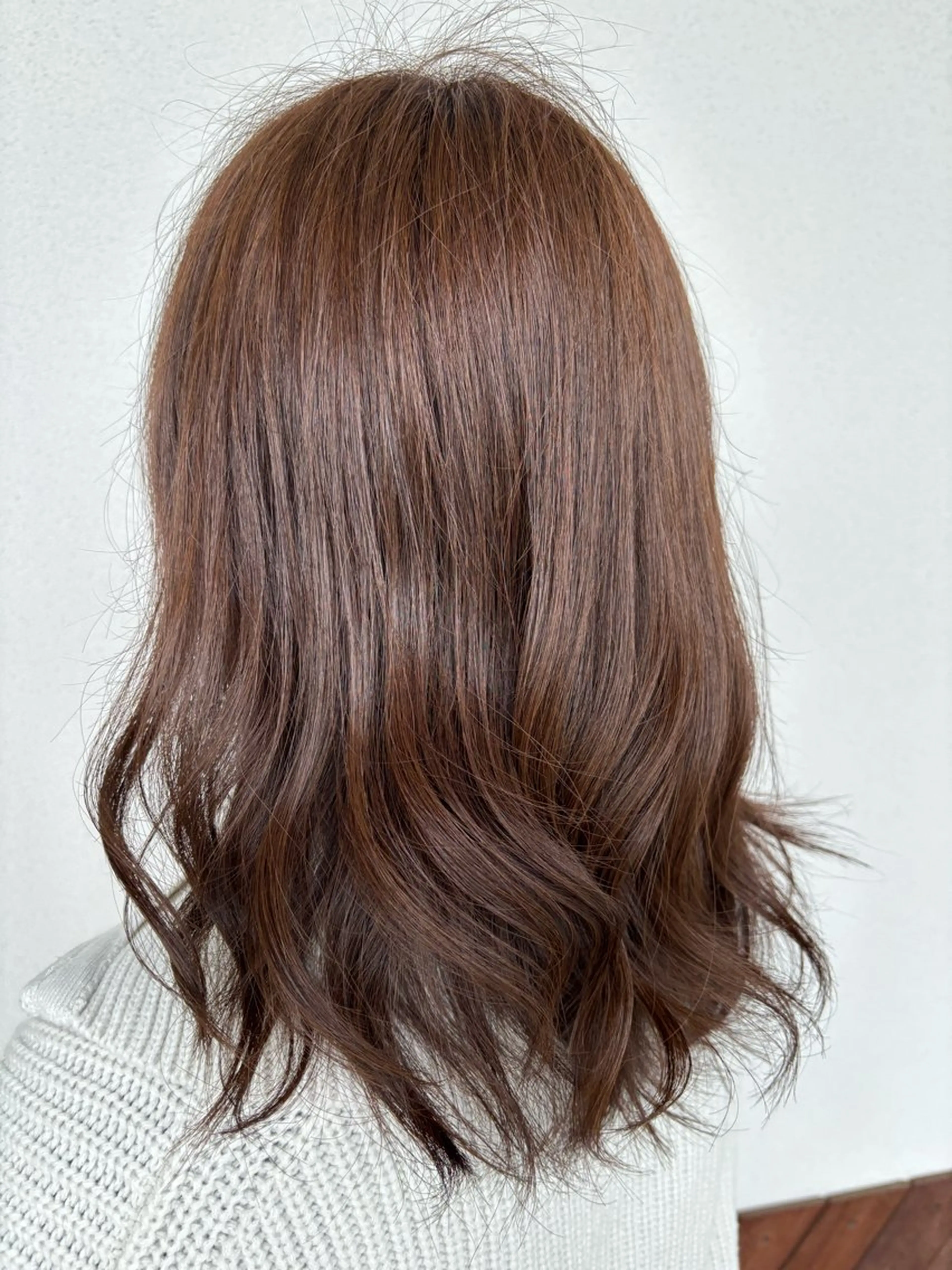 ミディアム ルプラボウ あいか 韓国ヘア/艶髪のヘアスタイル