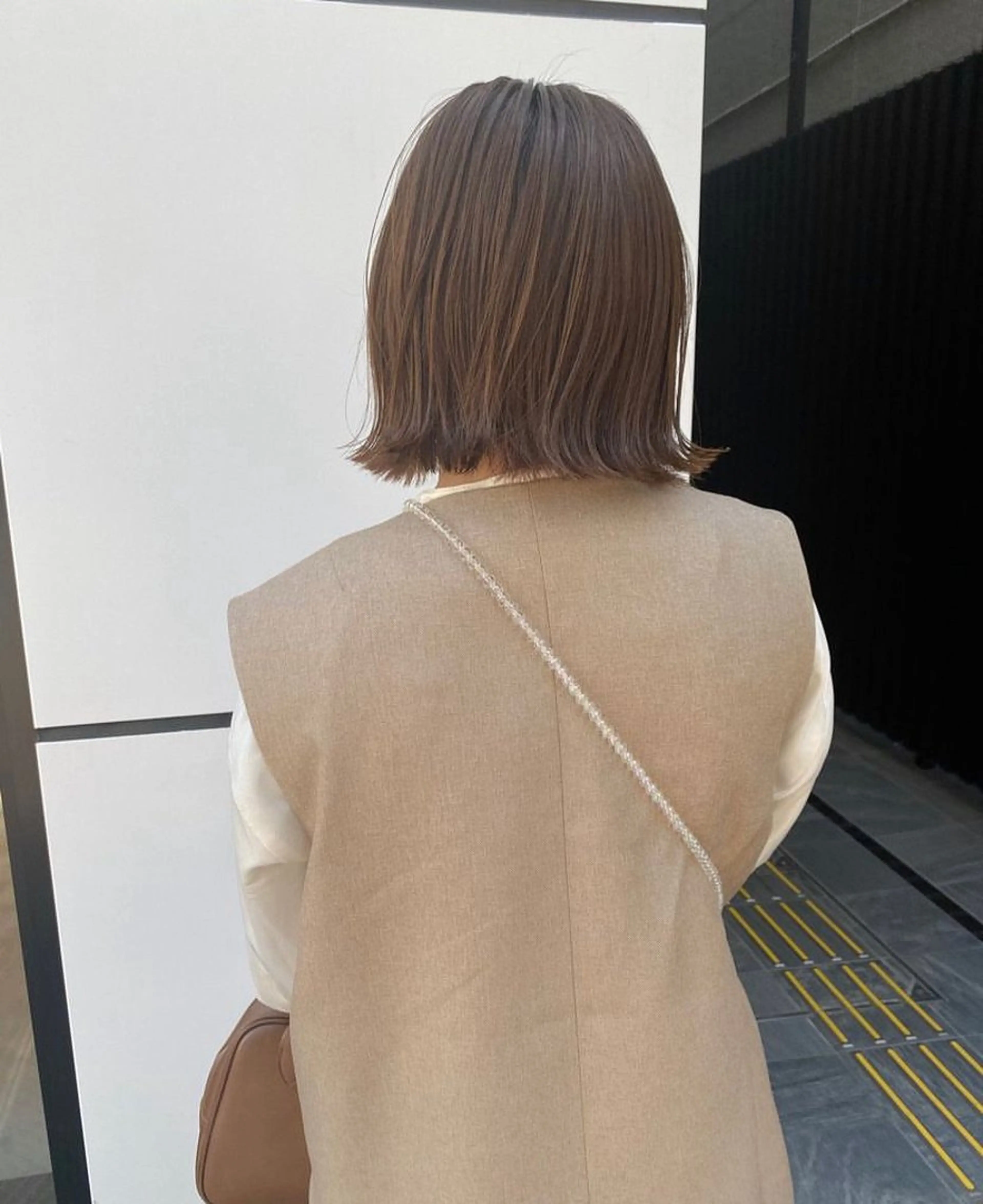 ミディアム THE DAY所属・AKI HASHIMOTOのヘアスタイル