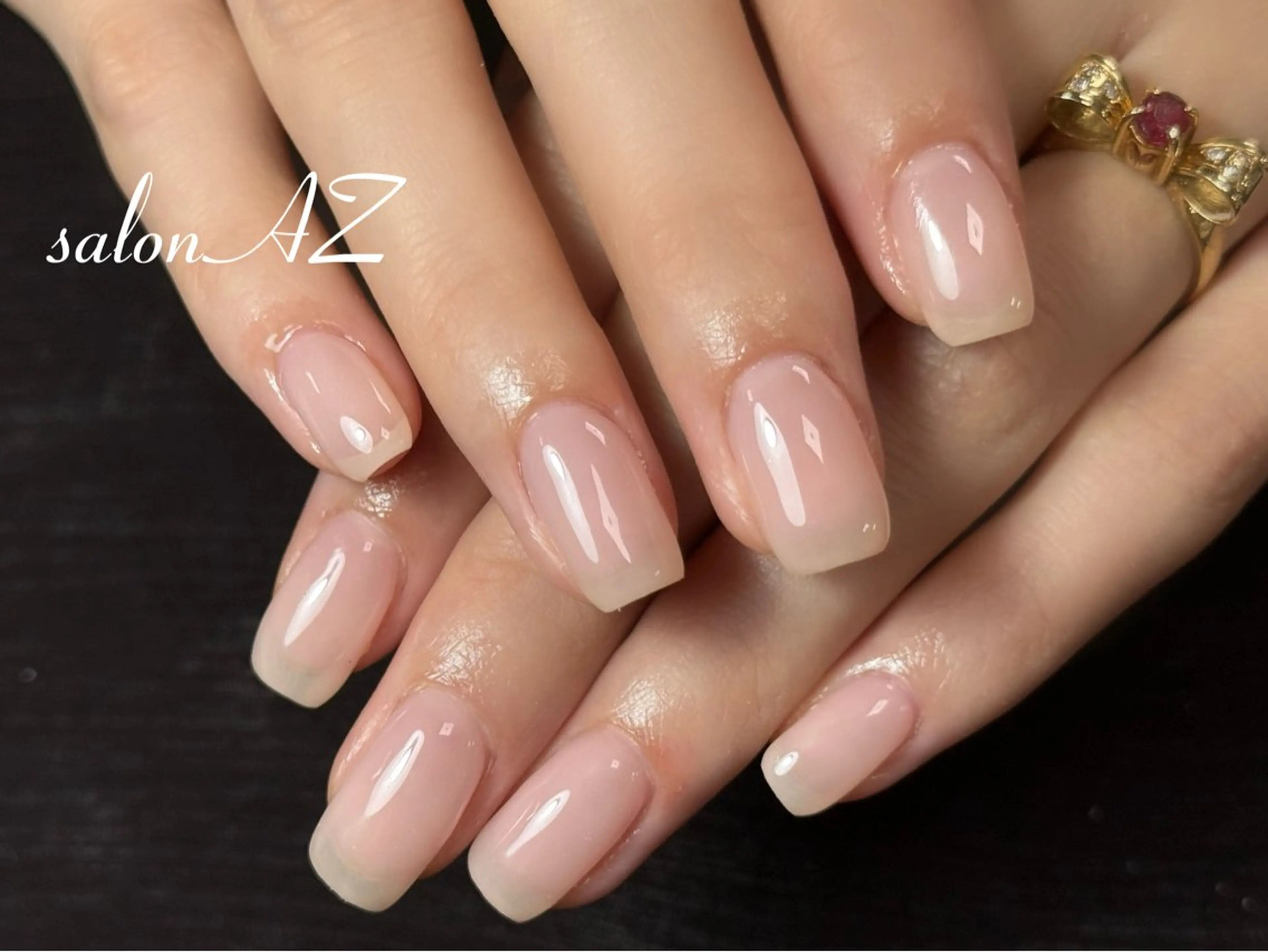 ネイル アートネイル 長さ出し フットネイル フレンチネイル ジェルネイル ハンドネイル salon AZのネイルデザイン