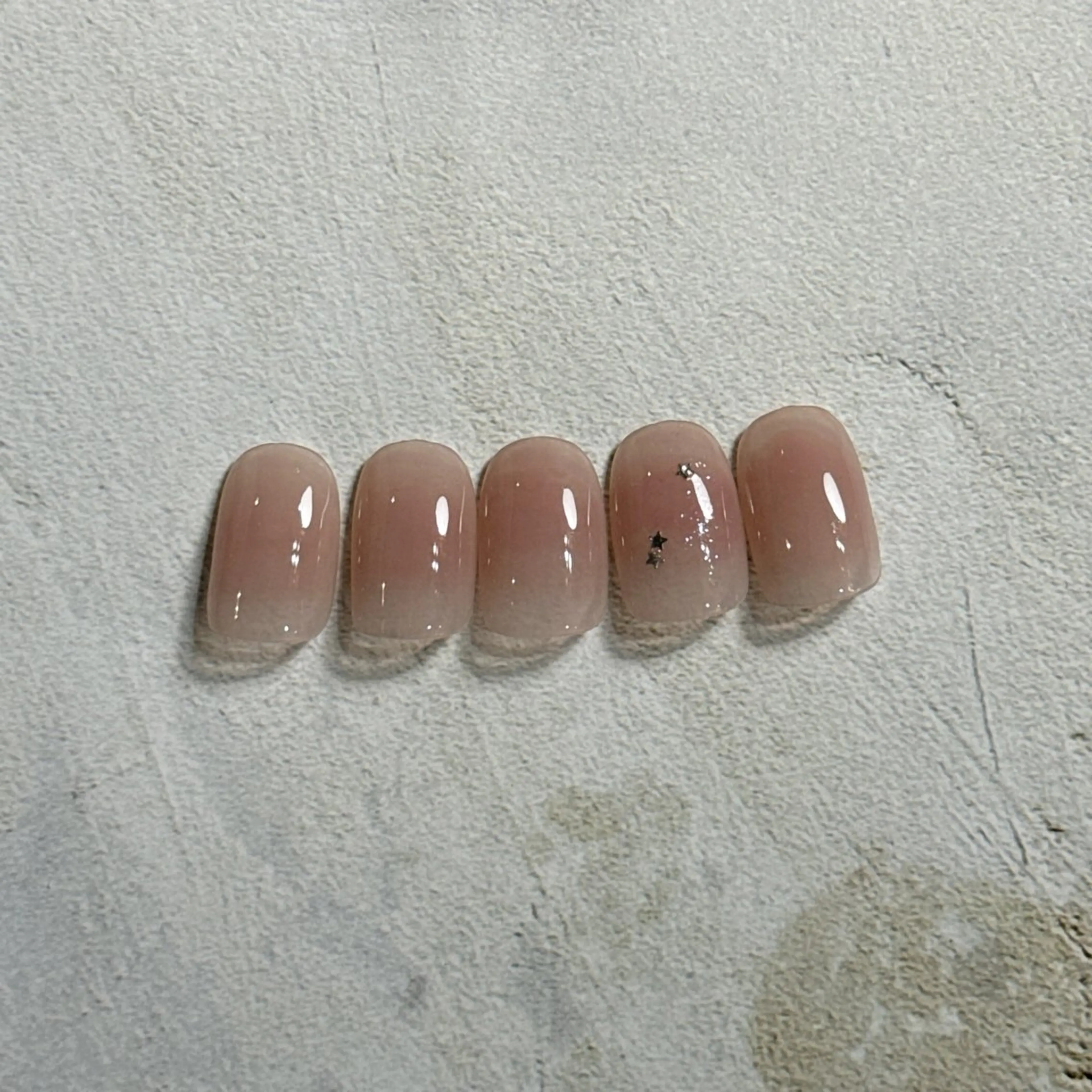 ネイル novem所属・novem Manamiのネイルデザイン