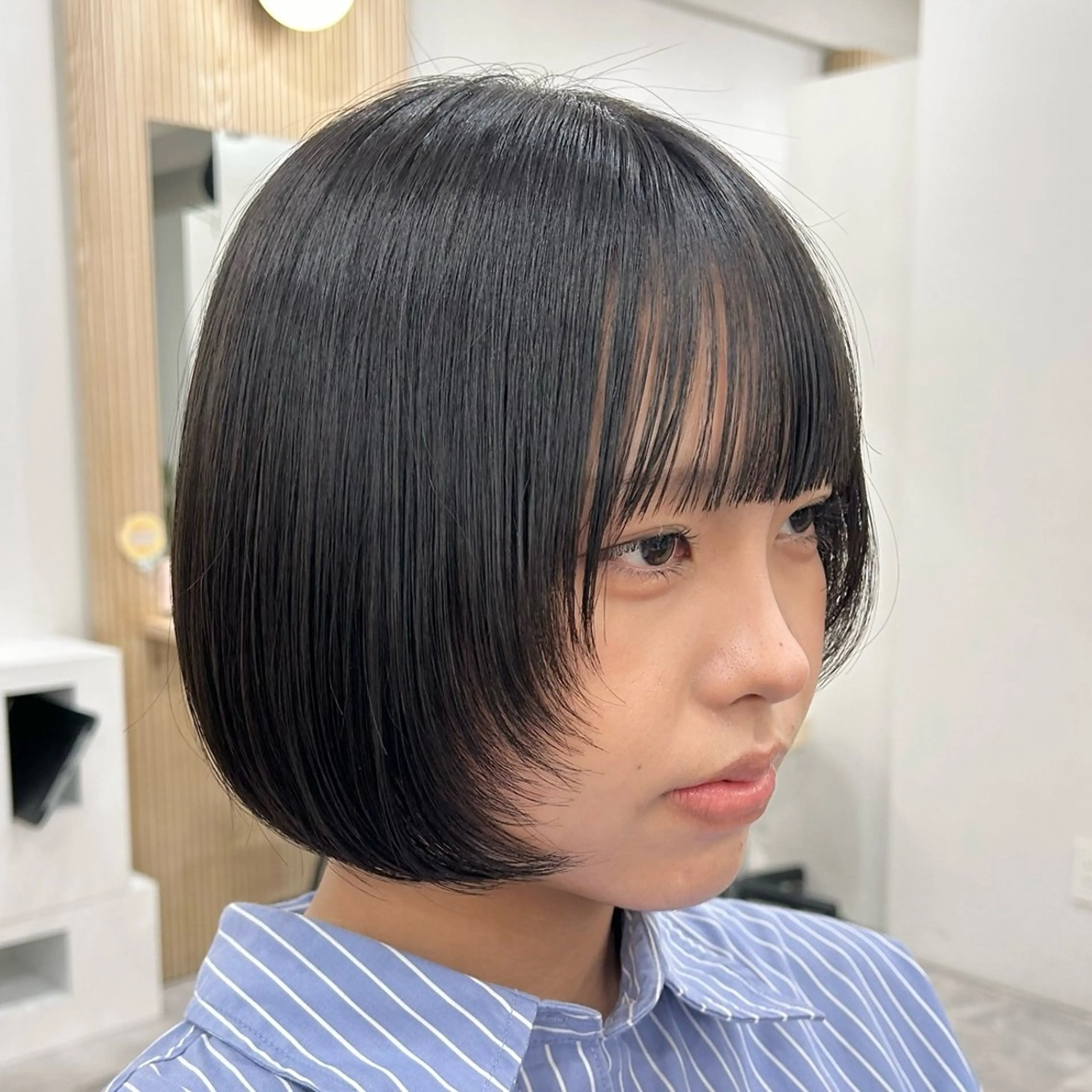 ショート 顔まわりレイヤー レイヤーカット 顔まわりカット/ボブ /🧁とーこ🧁のヘアスタイル