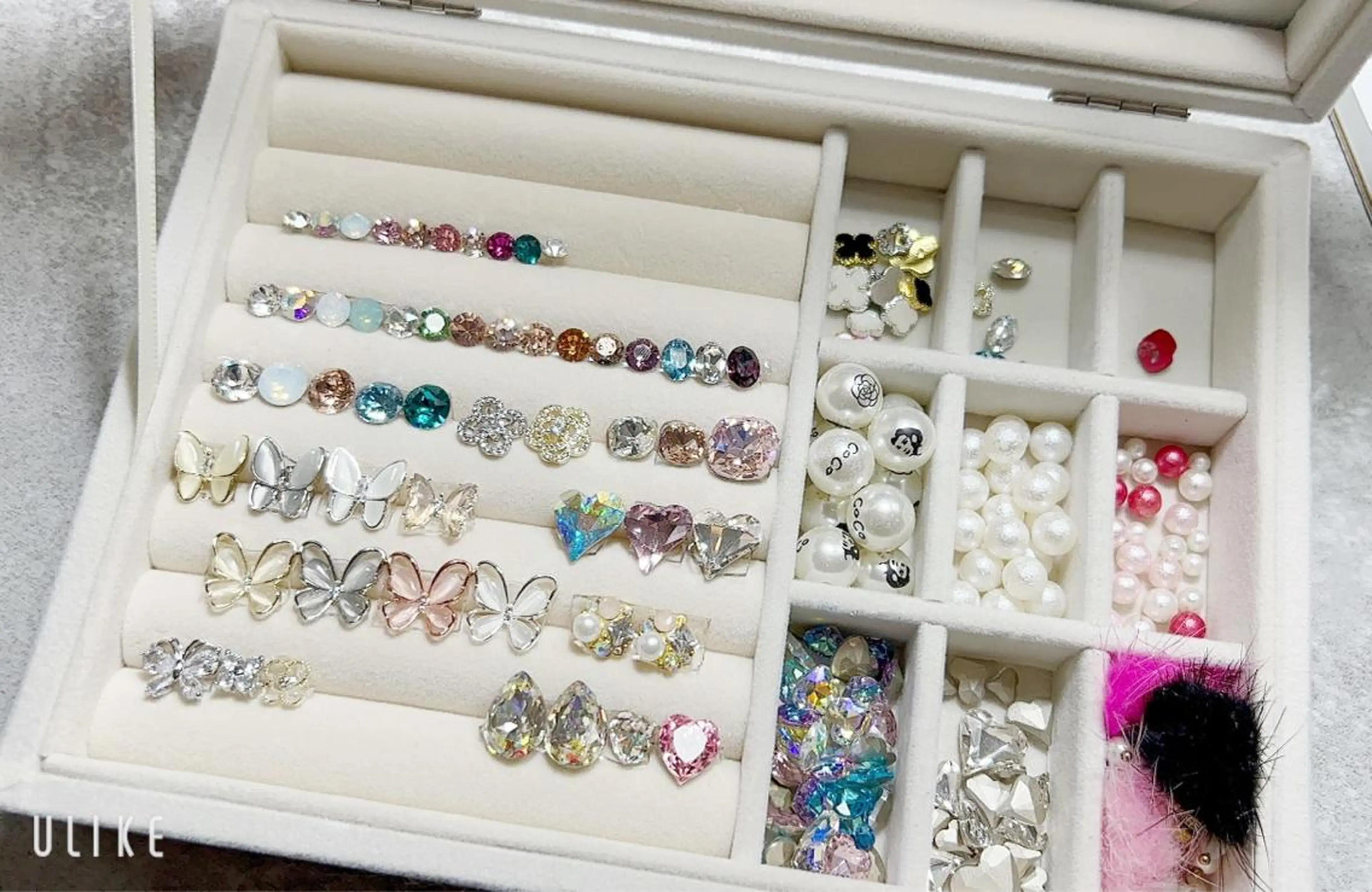 ネイル キラキラネイル フットネイル private salon Nalu所属・nalu nailのネイルデザイン