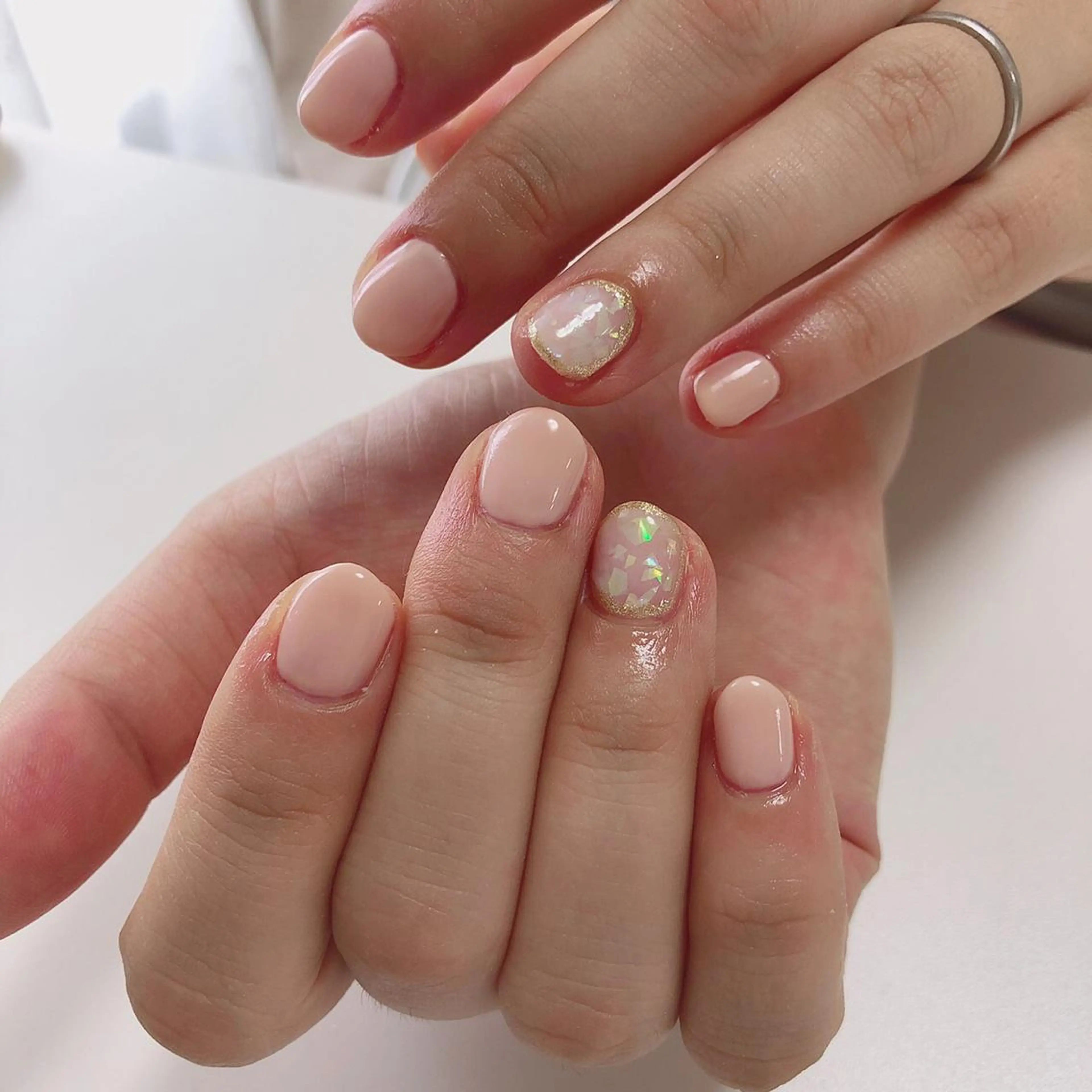 ネイル アートネイル 長さ出し フットネイル グリーン ニュアンスネイル Lily Roseスタッフ一同のマツエク・マツパデザイン