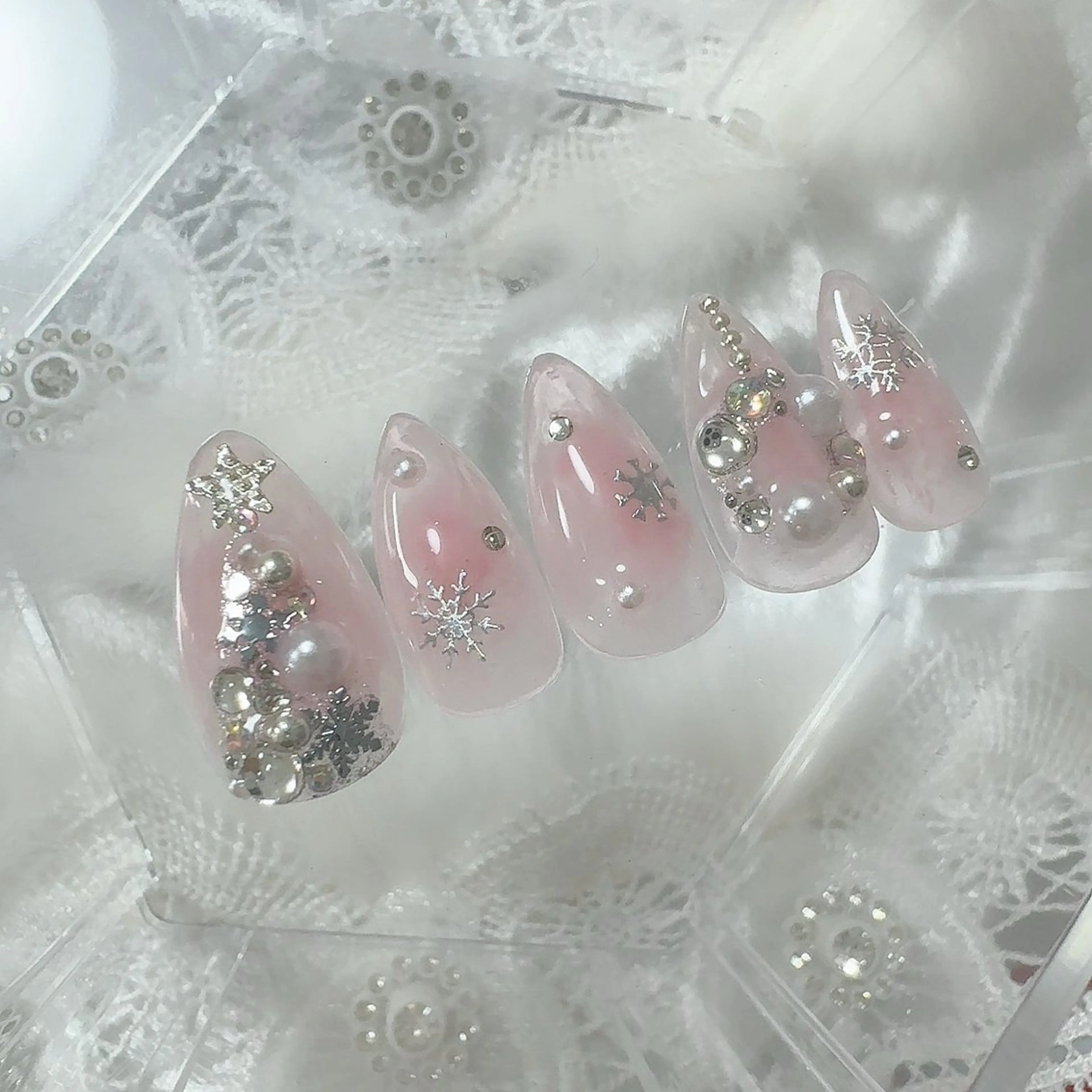 ネイル ハンドネイル フットネイル Best Nail NANA🤍のネイルデザイン