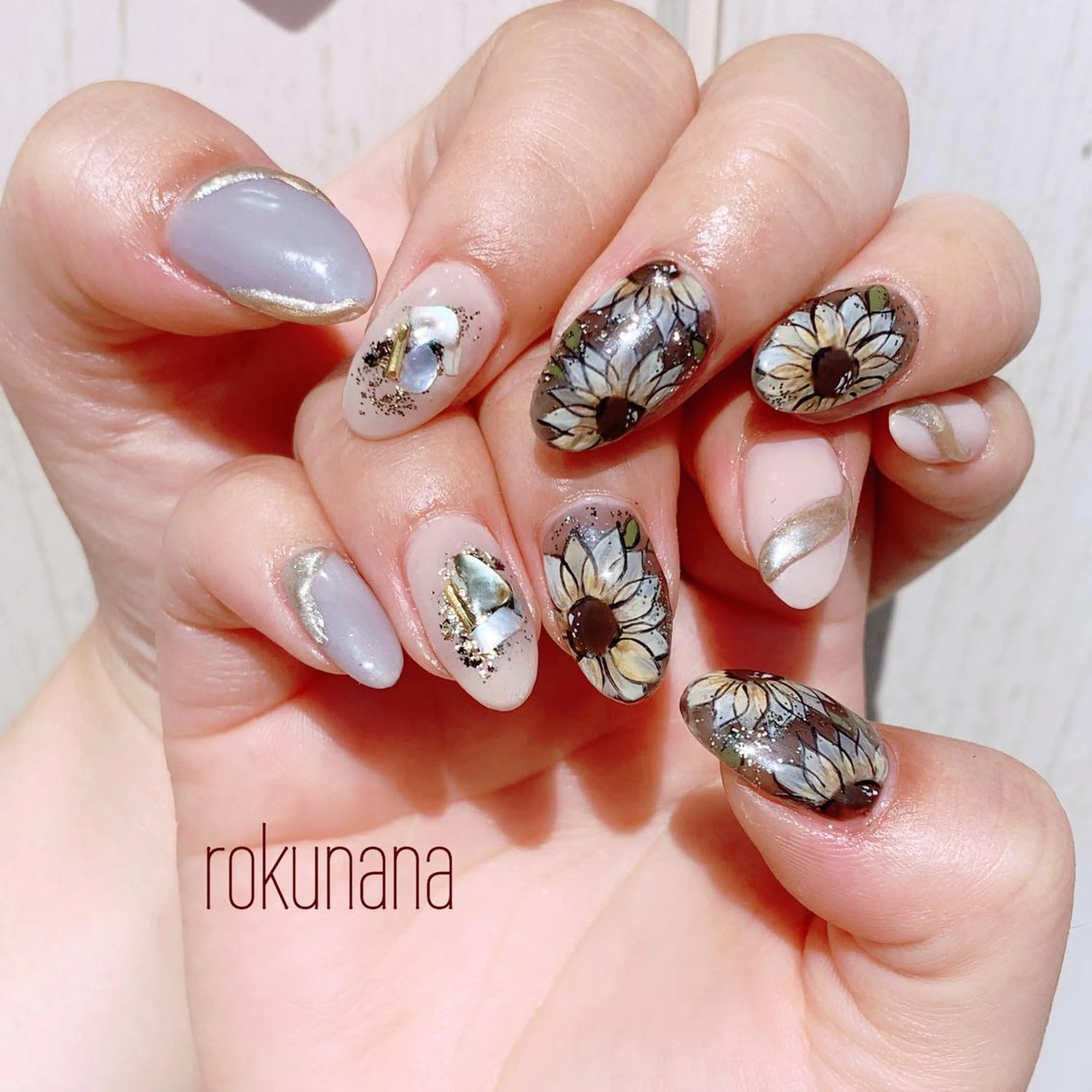 ネイル rokunana 佐野のネイルデザイン