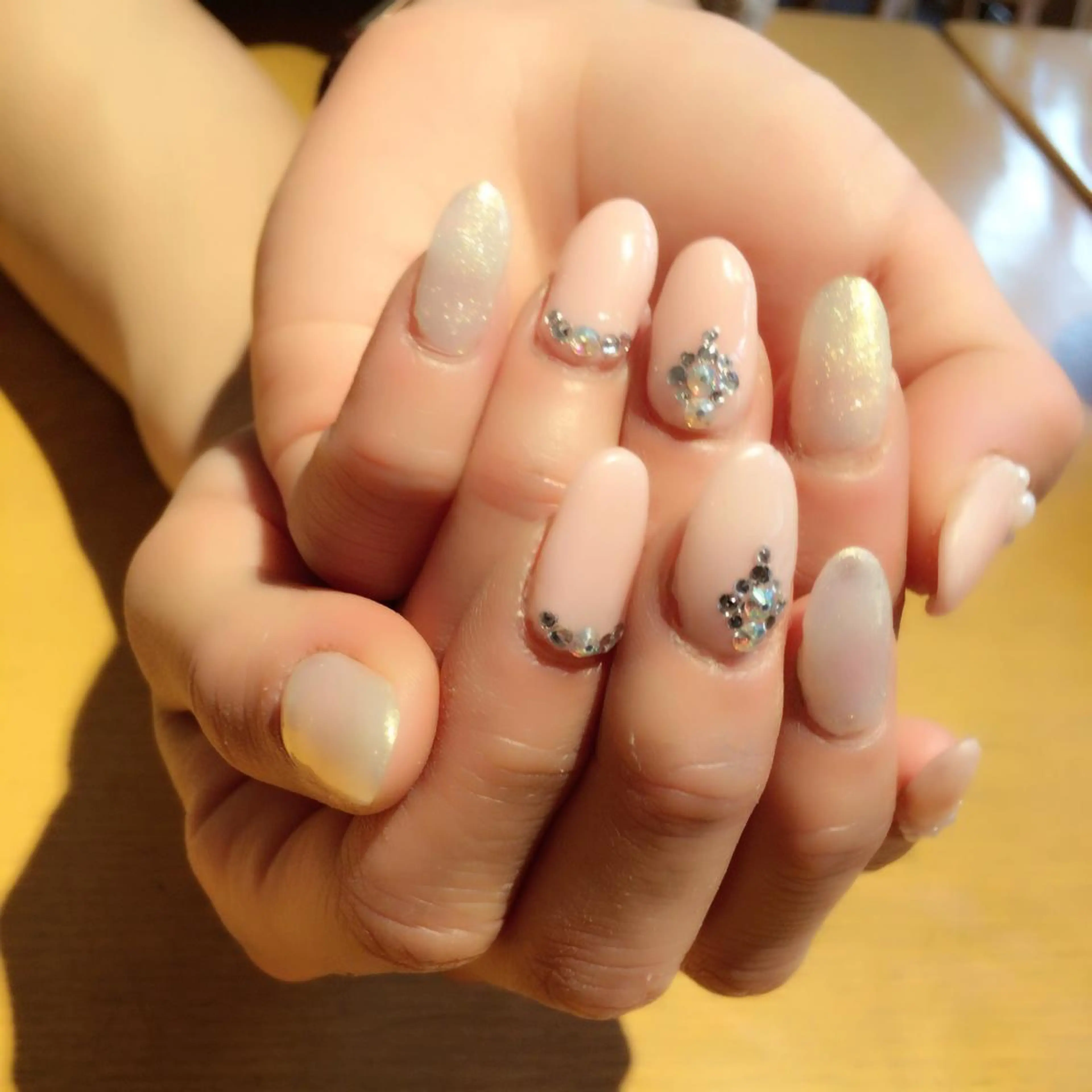 ネイル 藤 あやのネイルデザイン