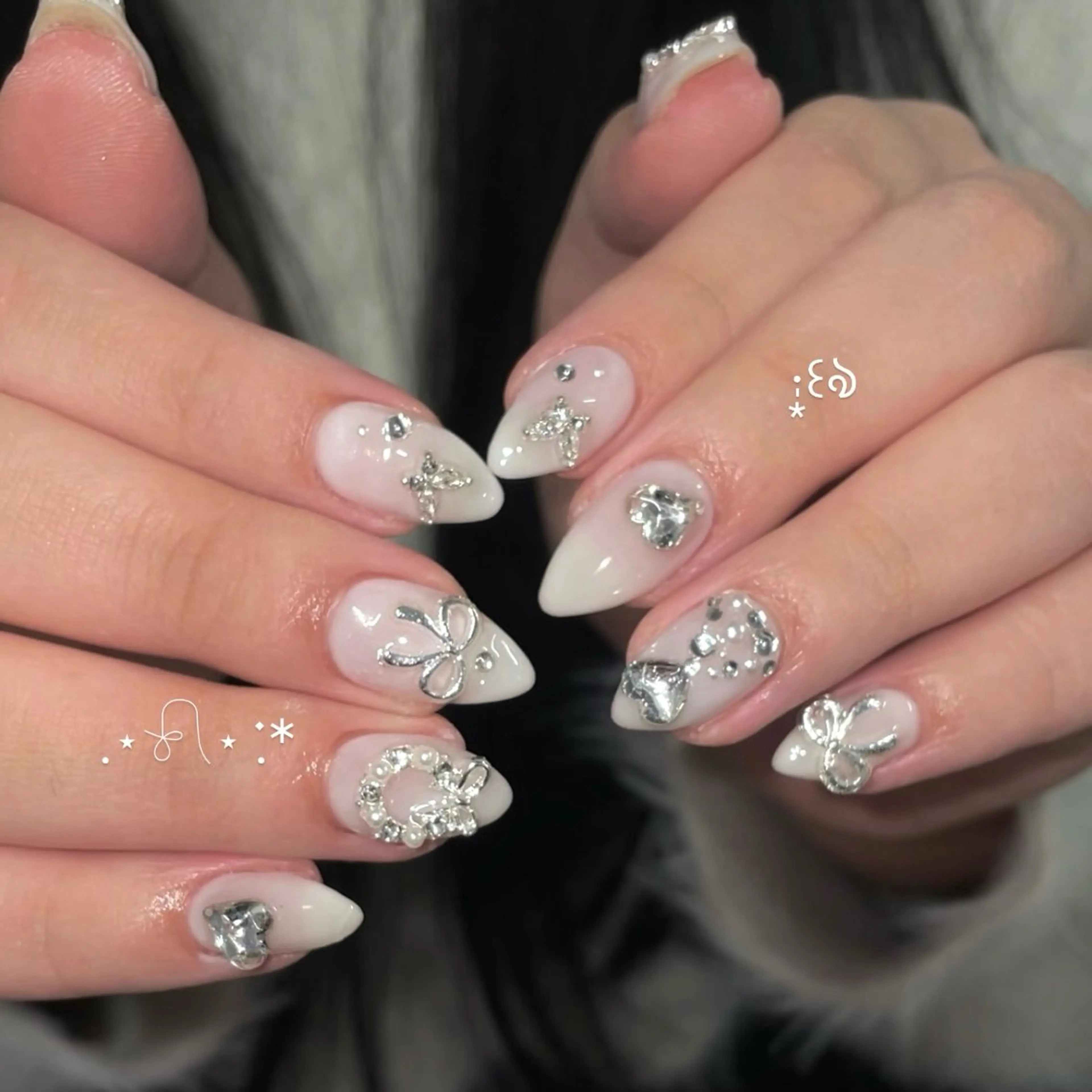 ネイル クリアネイル ハンドネイル yuna@ mavie練習生☘️のネイルデザイン