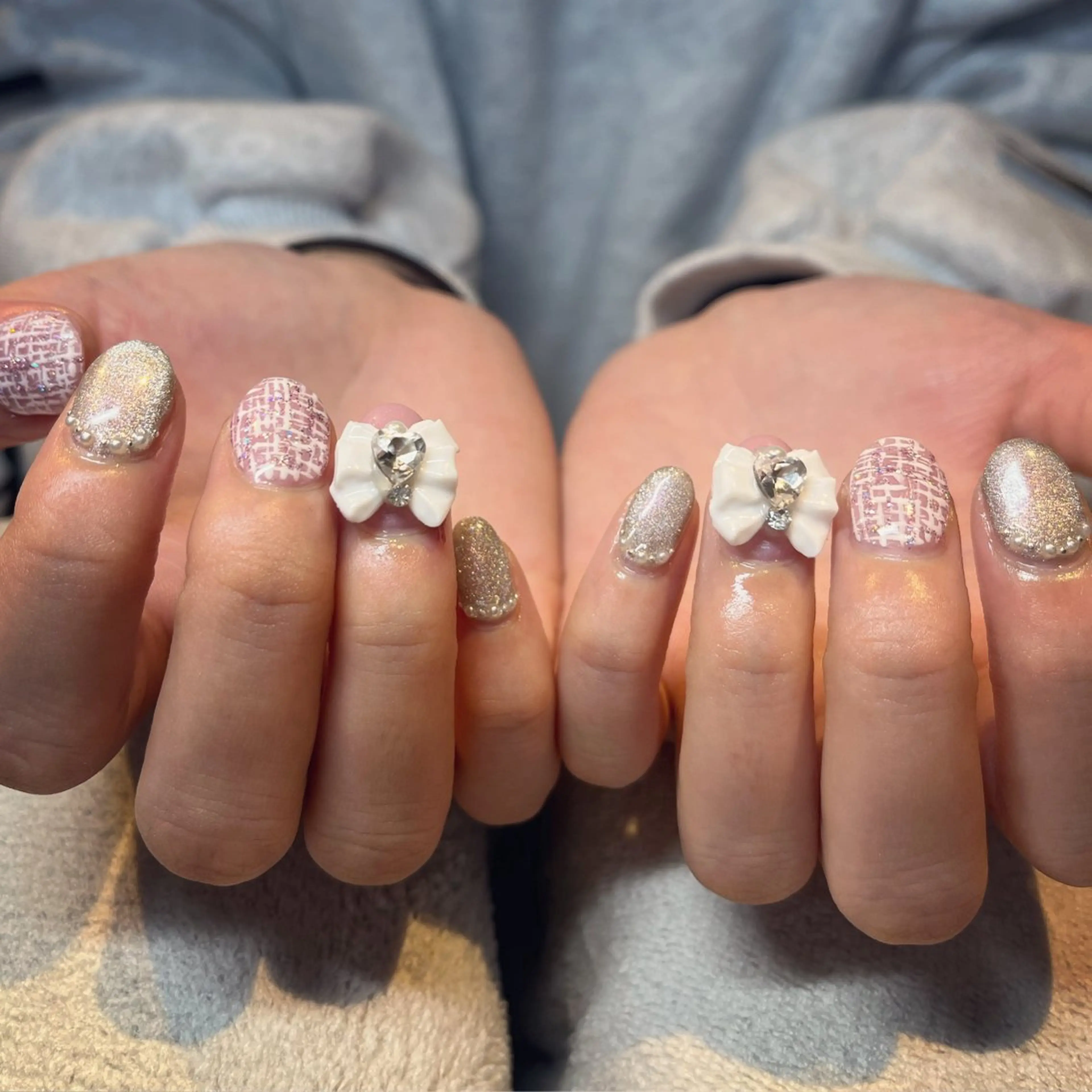 ネイル リボン ouchi.de.nail所属・ouchi. de.nailのネイルデザイン