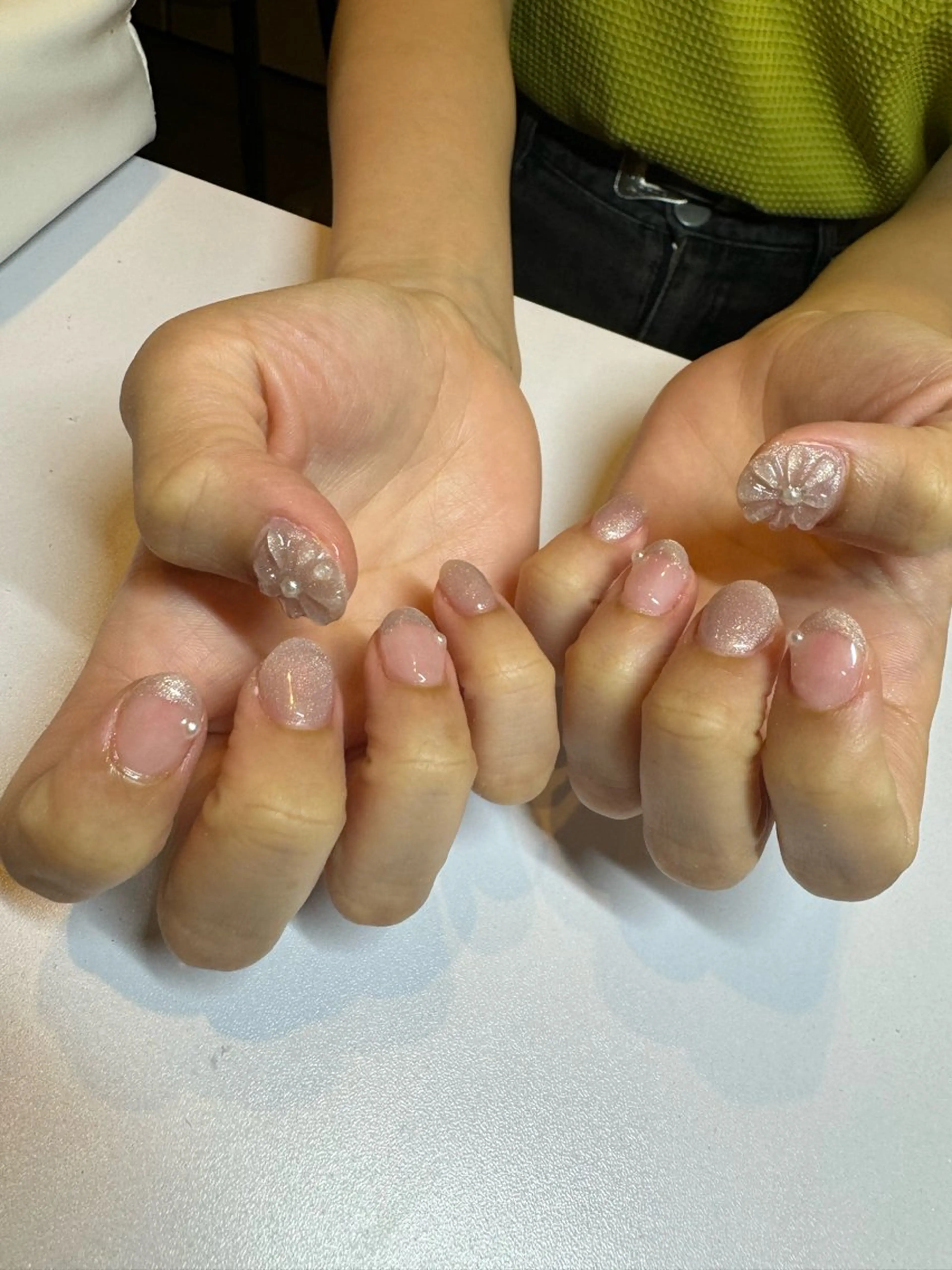 ネイル ハンドネイル 濱岡 咲のネイルデザイン