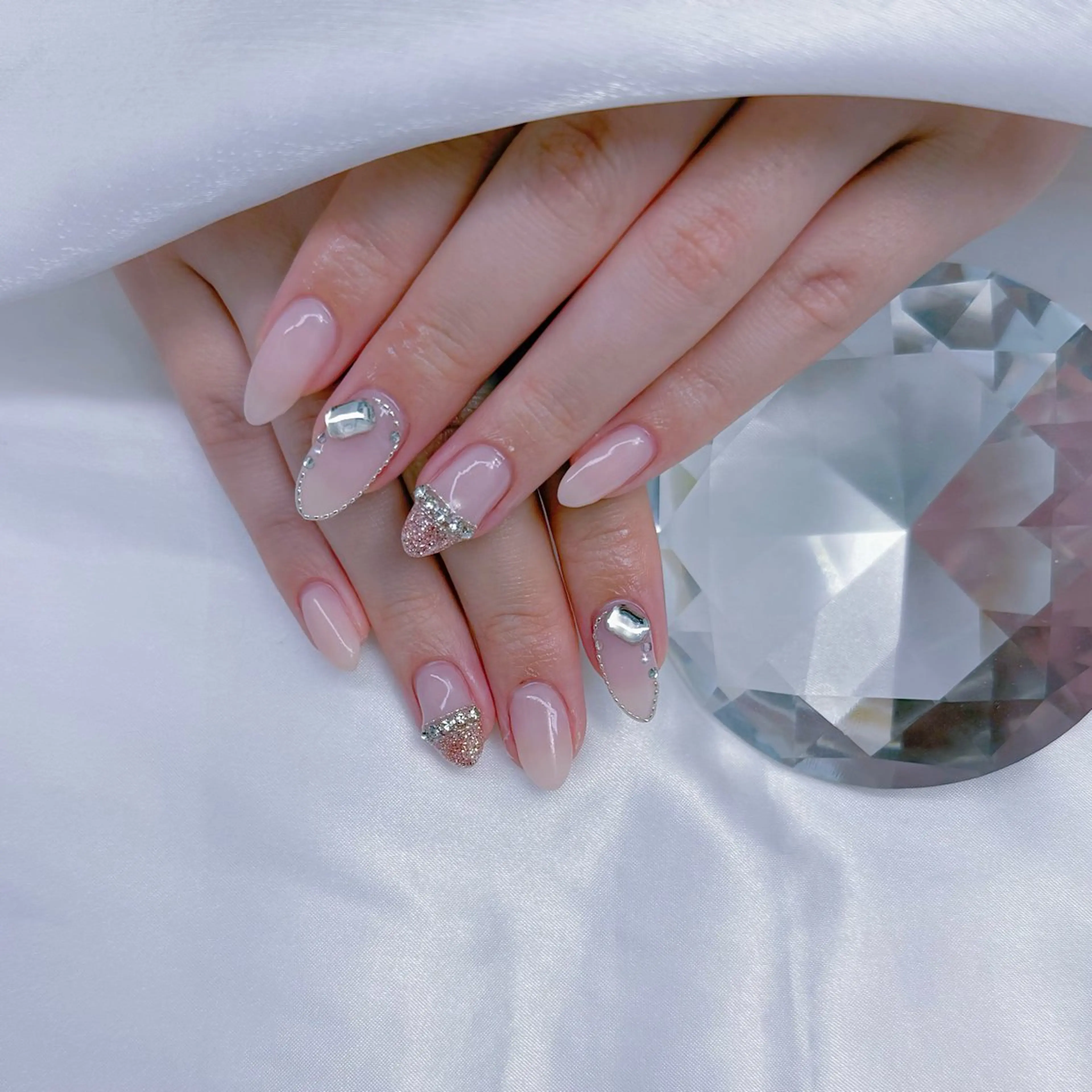 ネイル ハンドネイル Romymoon nail帆南☾ ໋のネイルデザイン