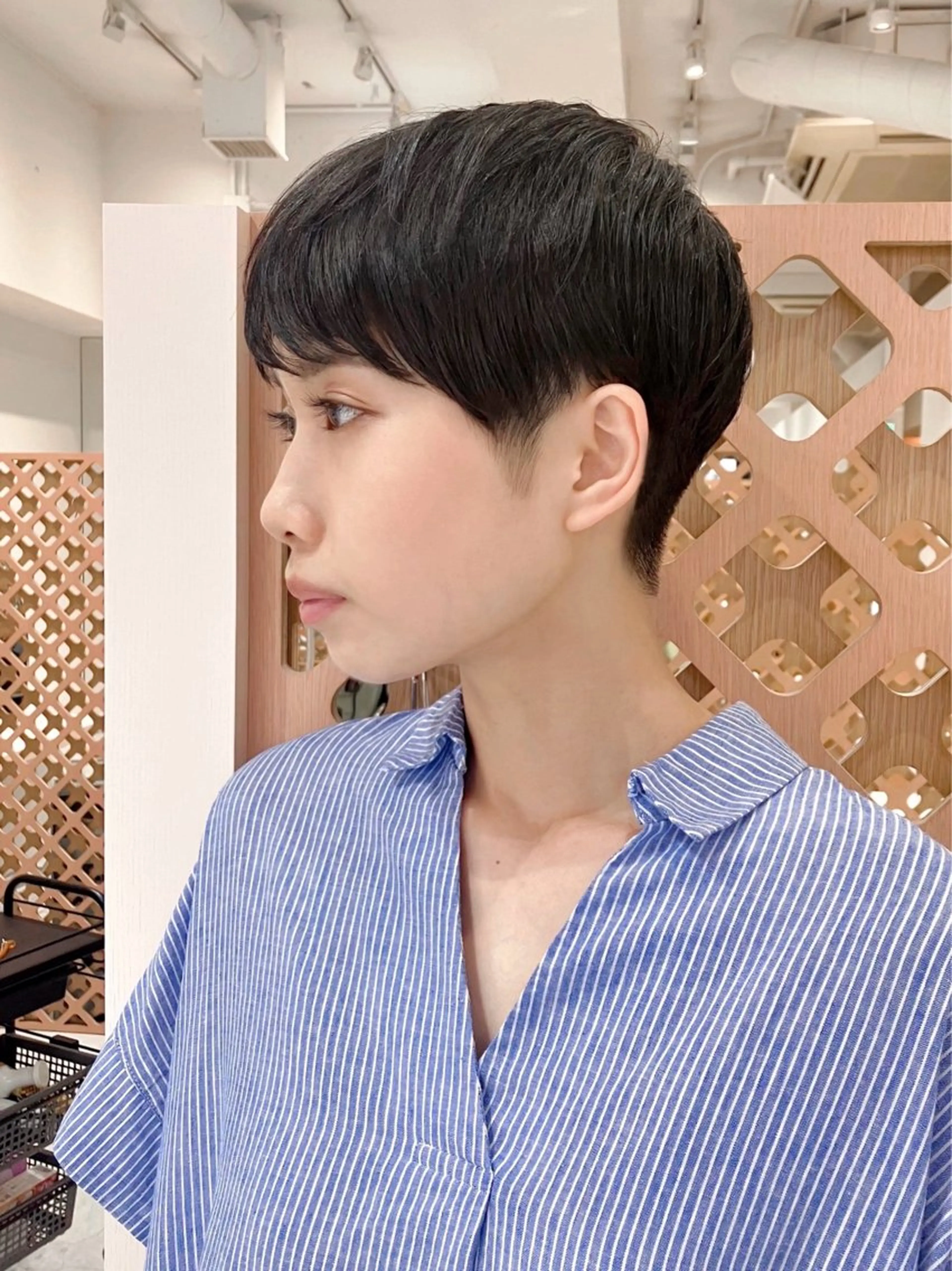 ショート カラー ベリーショート マニッシュショート ショートヘア カット ヘアカラー 川間 将彦のヘアスタイル