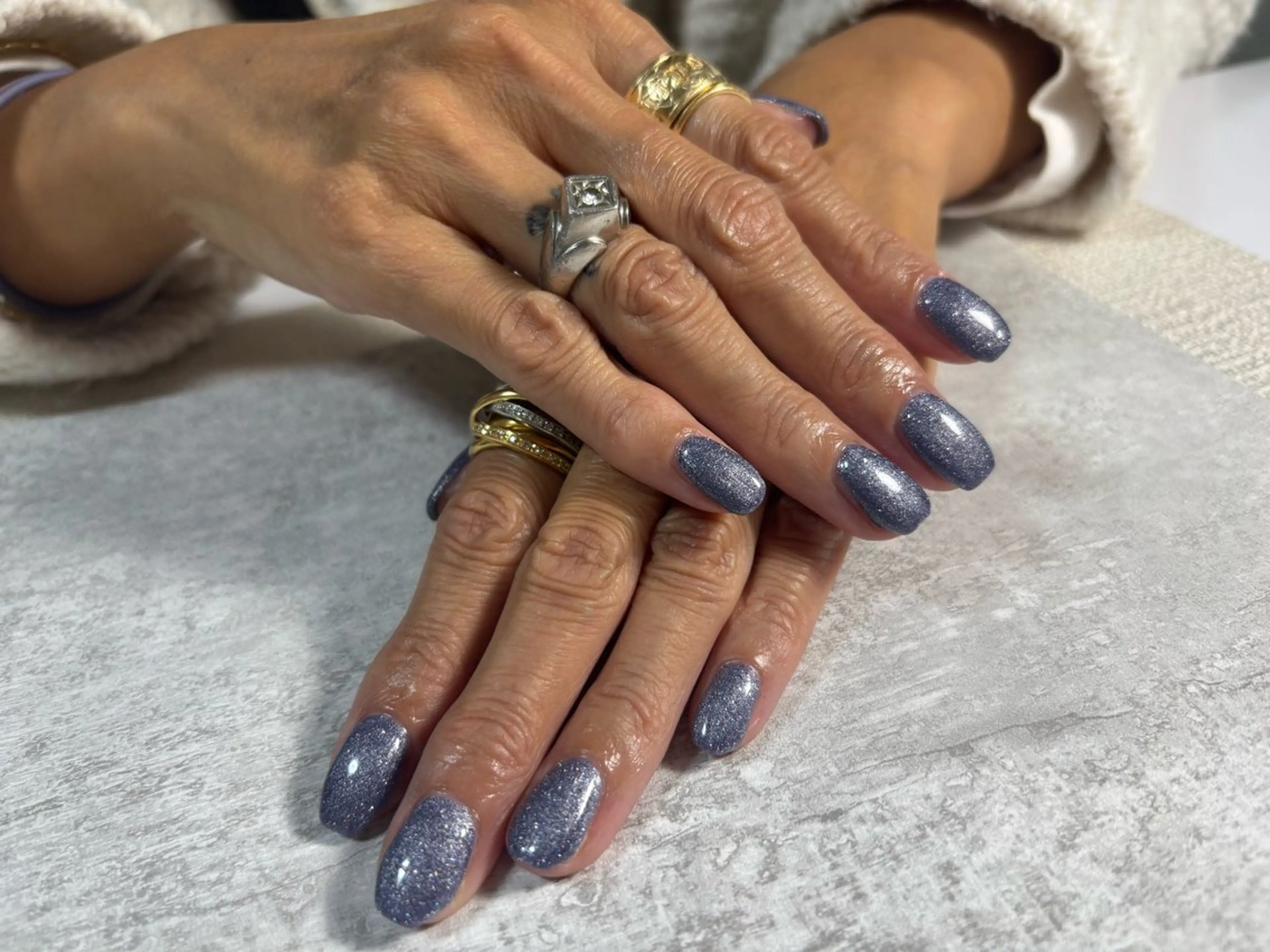 ネイル オーロラネイル ブルー フラッシュネイル フットネイル フレンチネイル ハンドネイル kiki nail たまプラーザのネイルデザイン