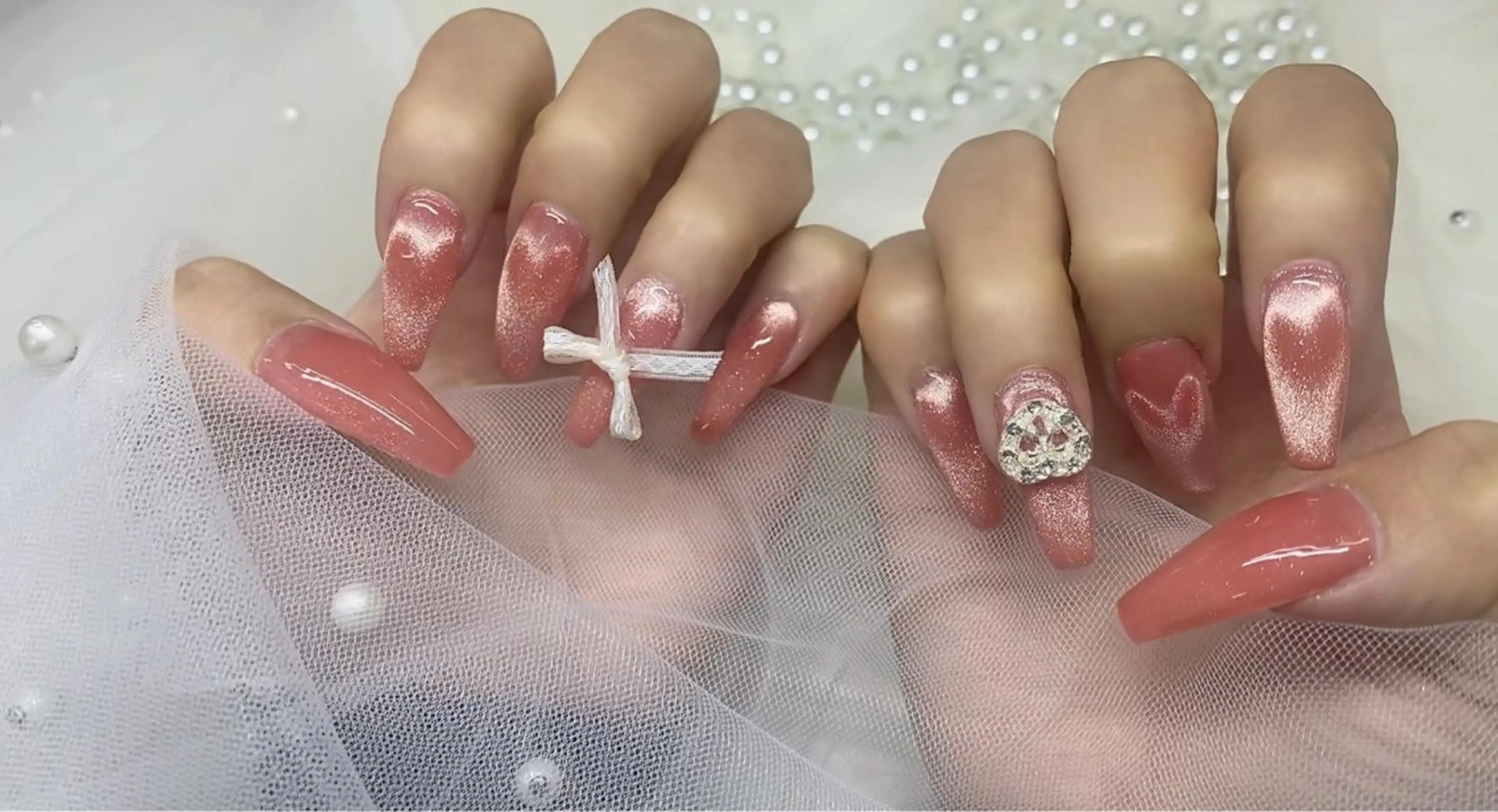 ネイル ハンドネイル フットネイル ハンドケア ETERNA Nail 銀座店【パラジェル/フィルイン/チップ長さだし/マグネット/ニュアンス】所属・ア カリのネイルデザイン