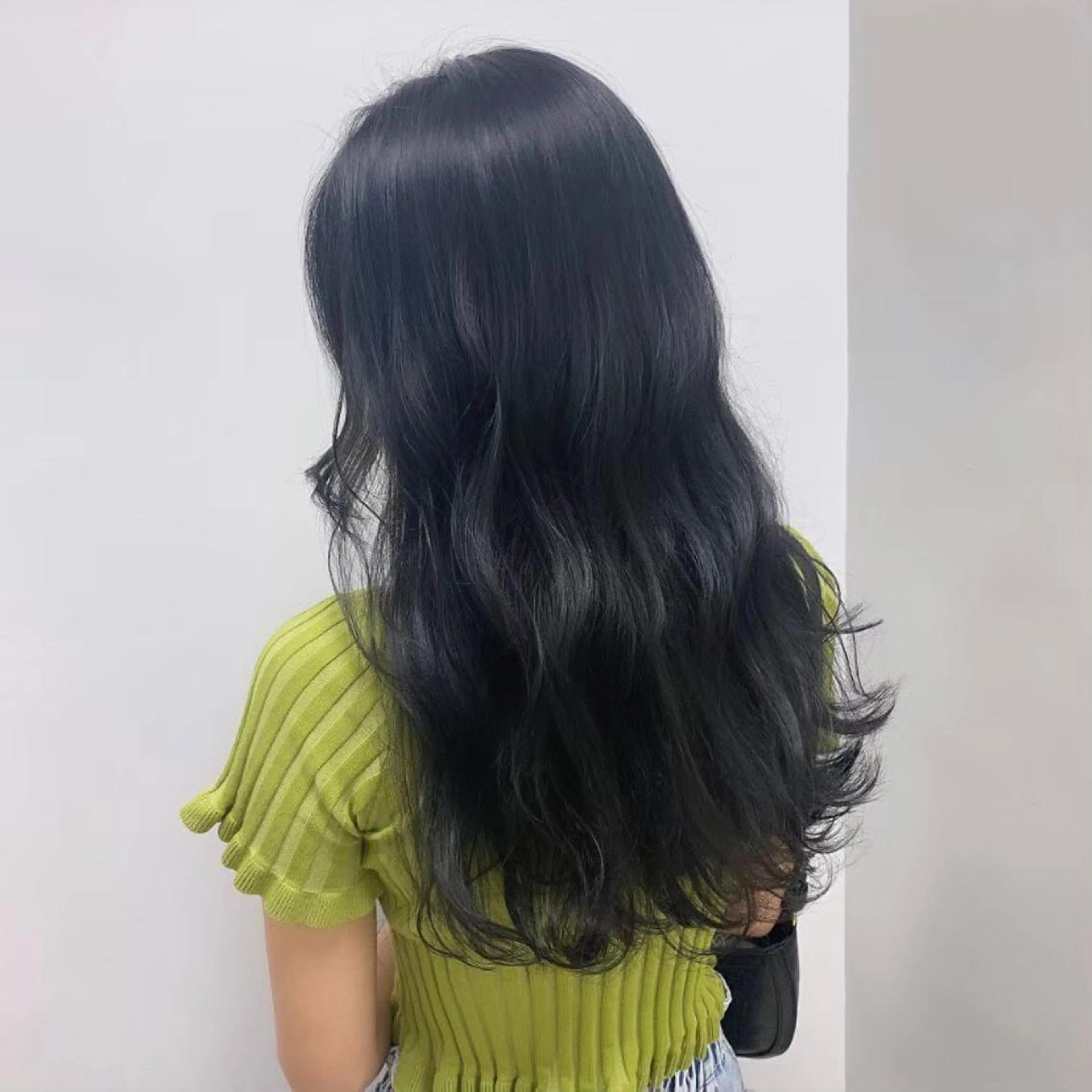 カラー Ella所属・nana【艶髪】/ レイヤー/縮毛矯正のヘアスタイル