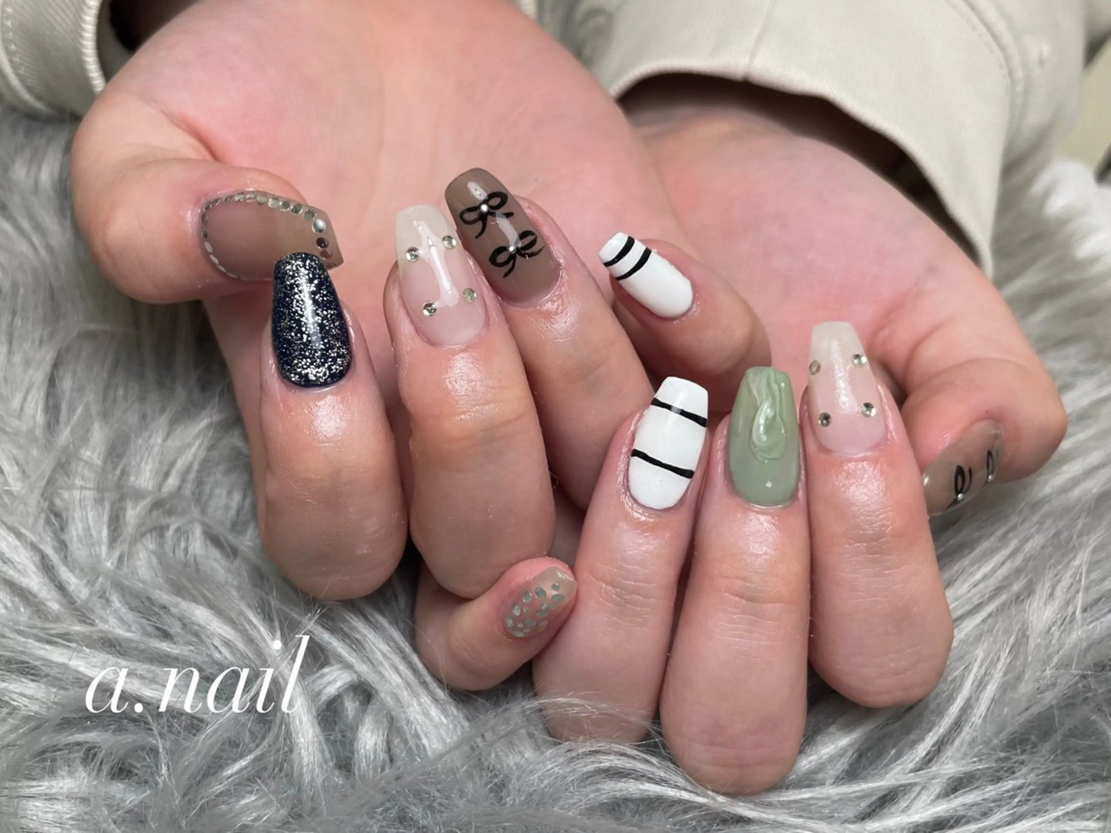 ネイル ハンドネイル 727 nailのネイルデザイン