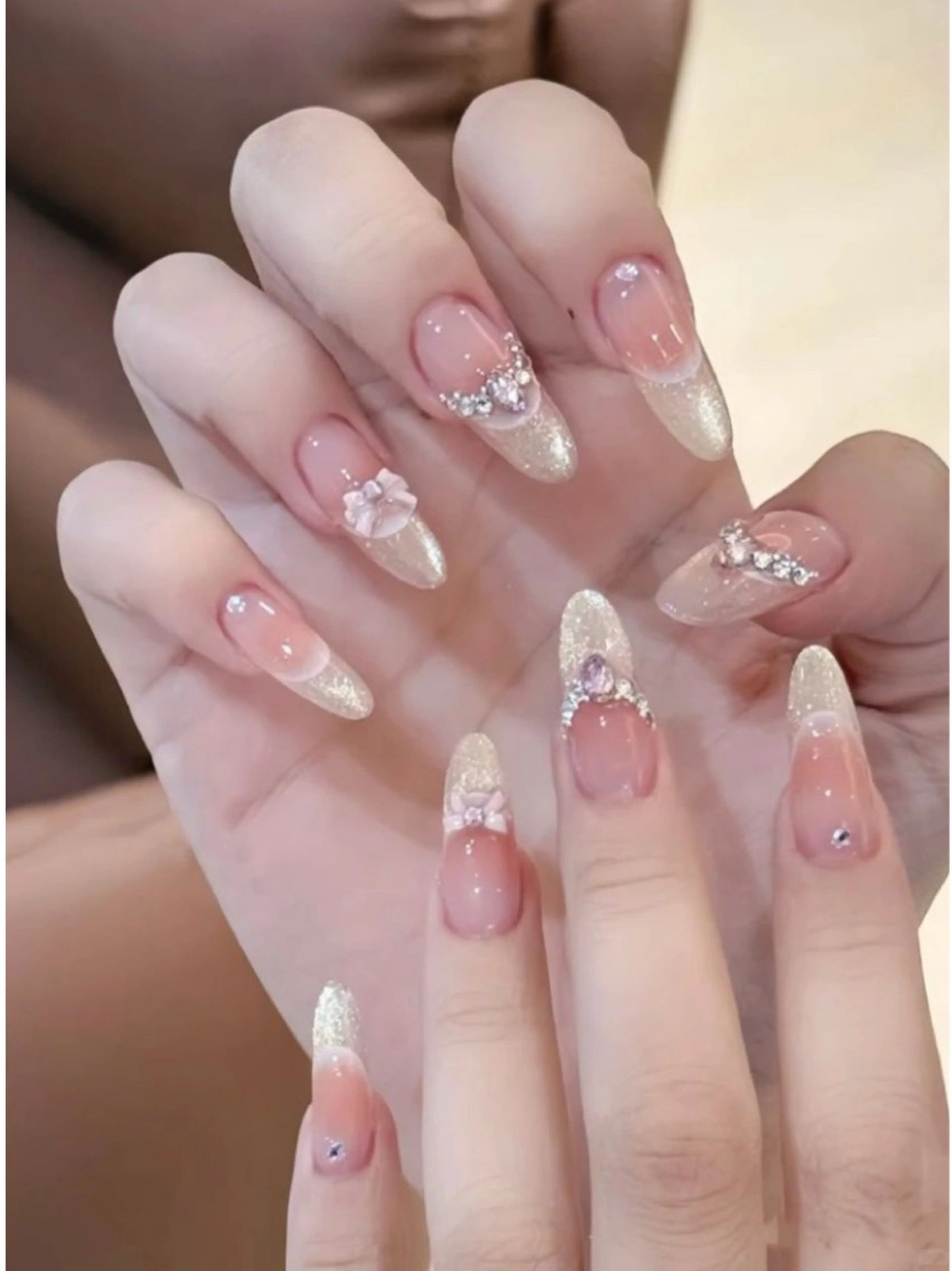 ネイル ハンドネイル いちご chan novaのネイルデザイン