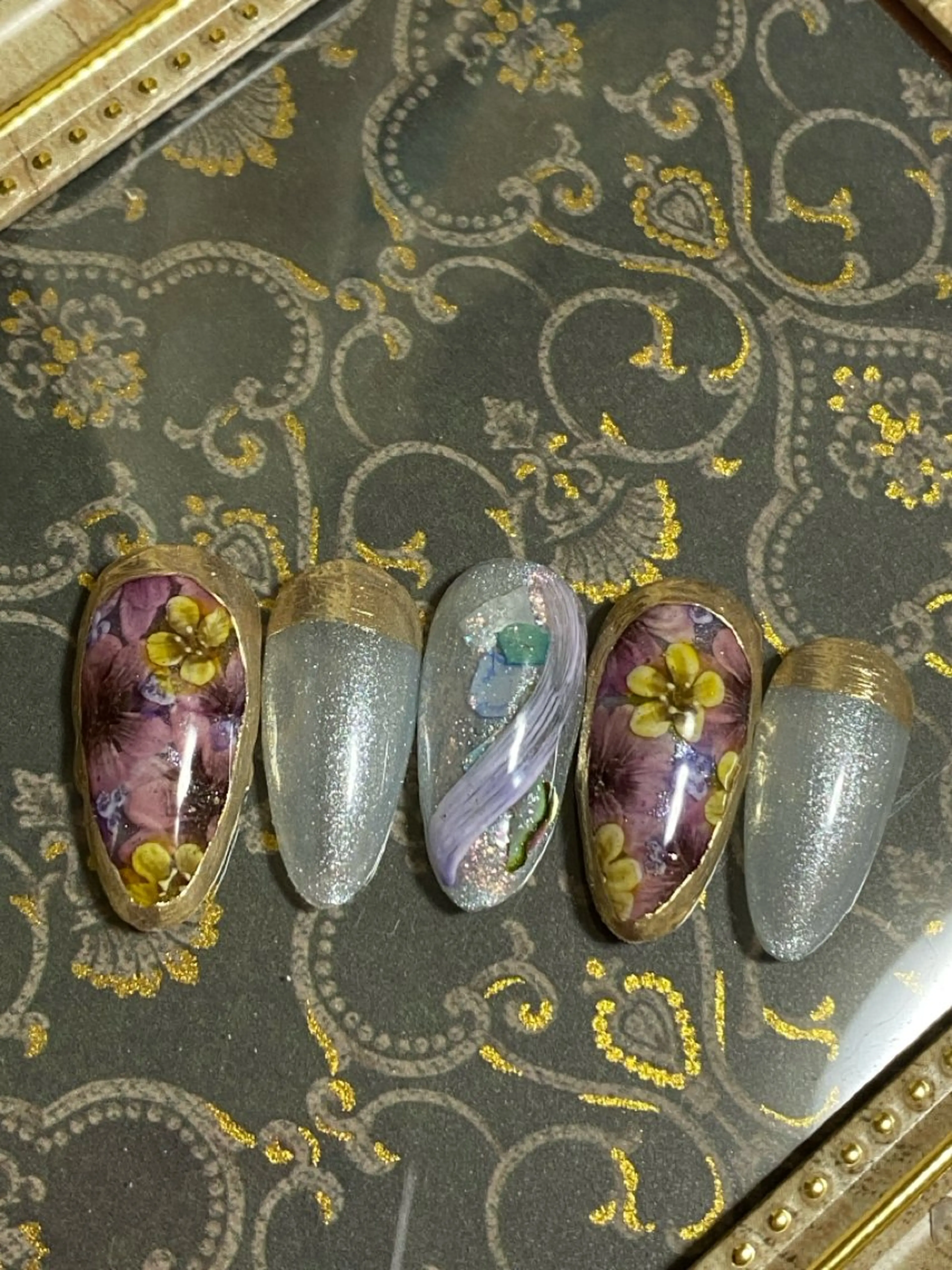 ネイル アートネイル フラワーネイル 自宅ネイルサロン ♦️nuance♦️のネイルデザイン