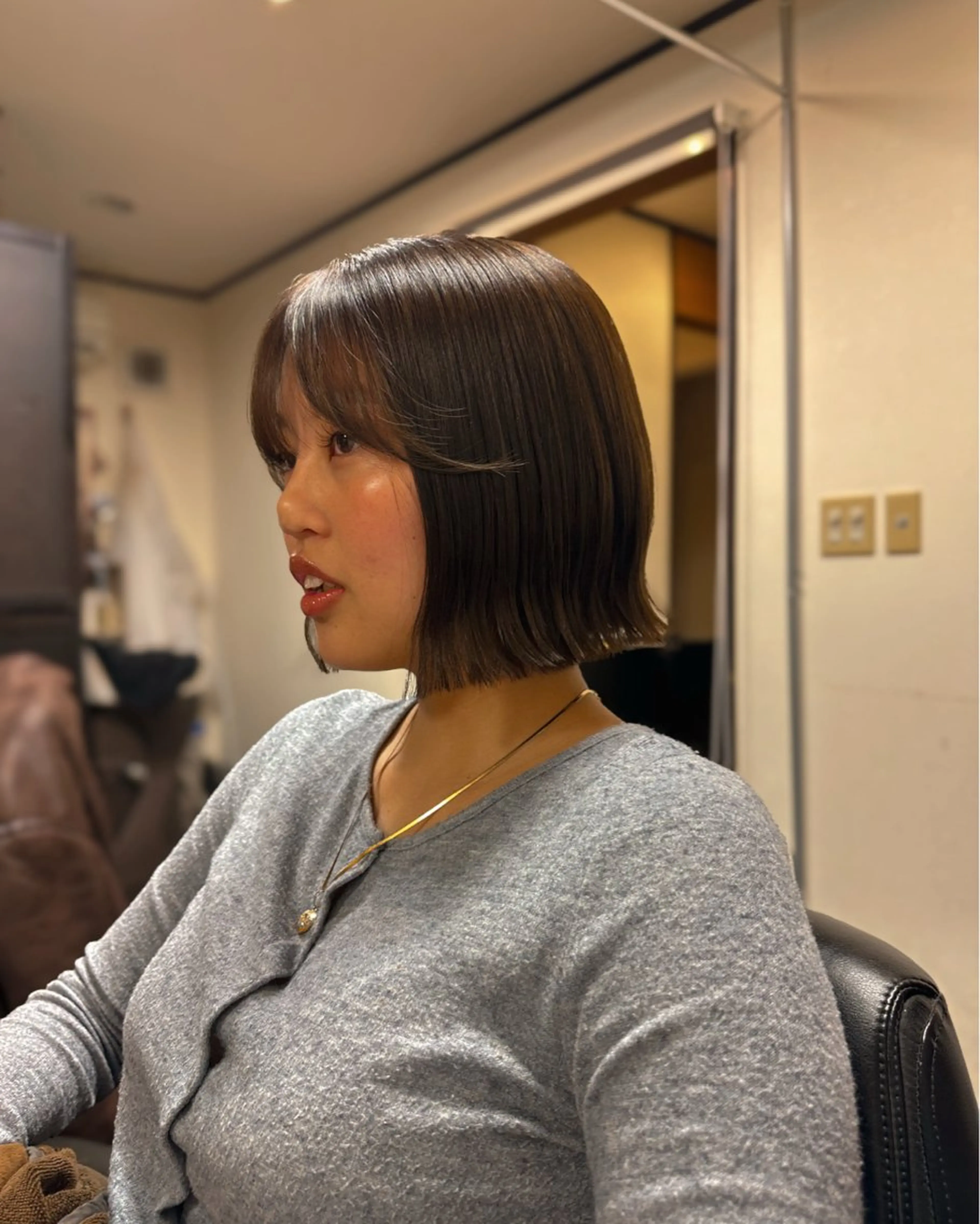 ミディアム カラー 梅津 桜子のヘアスタイル
