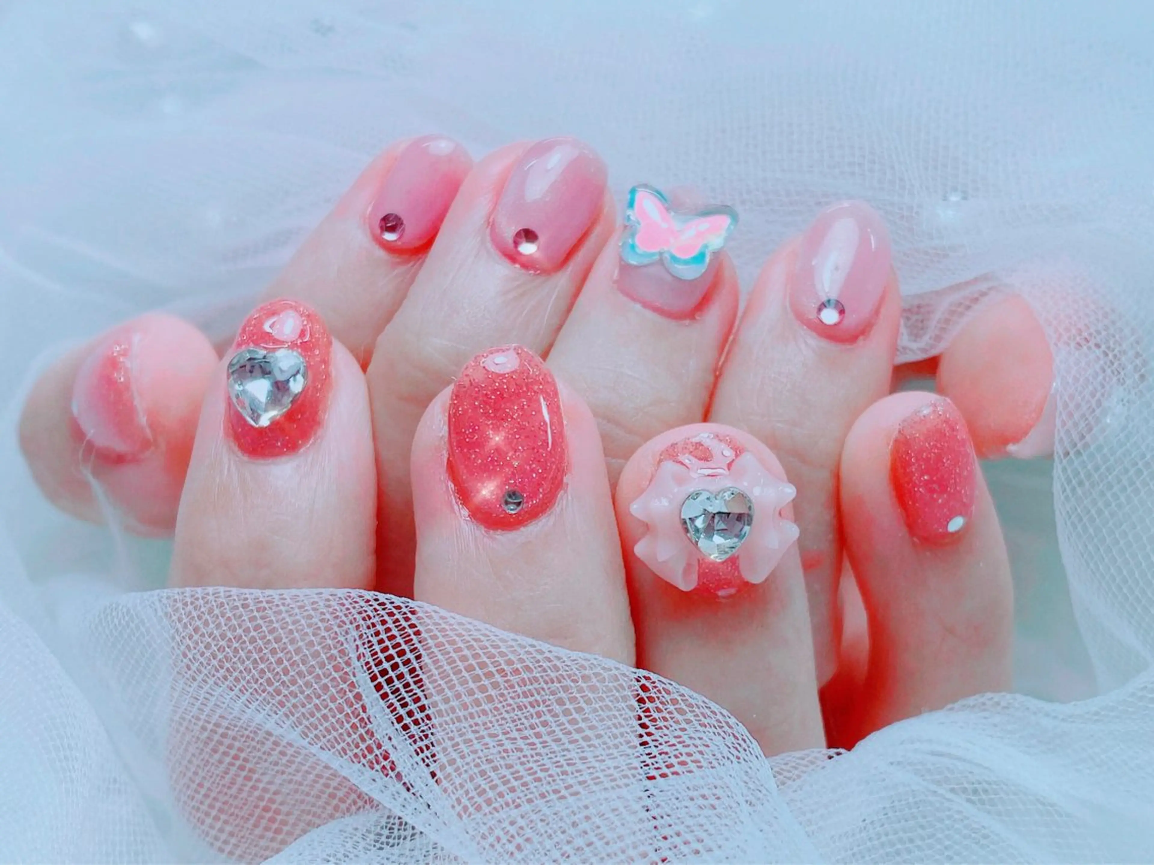 ネイル ハンドネイル ハンドケア Zz nail salonのネイルデザイン
