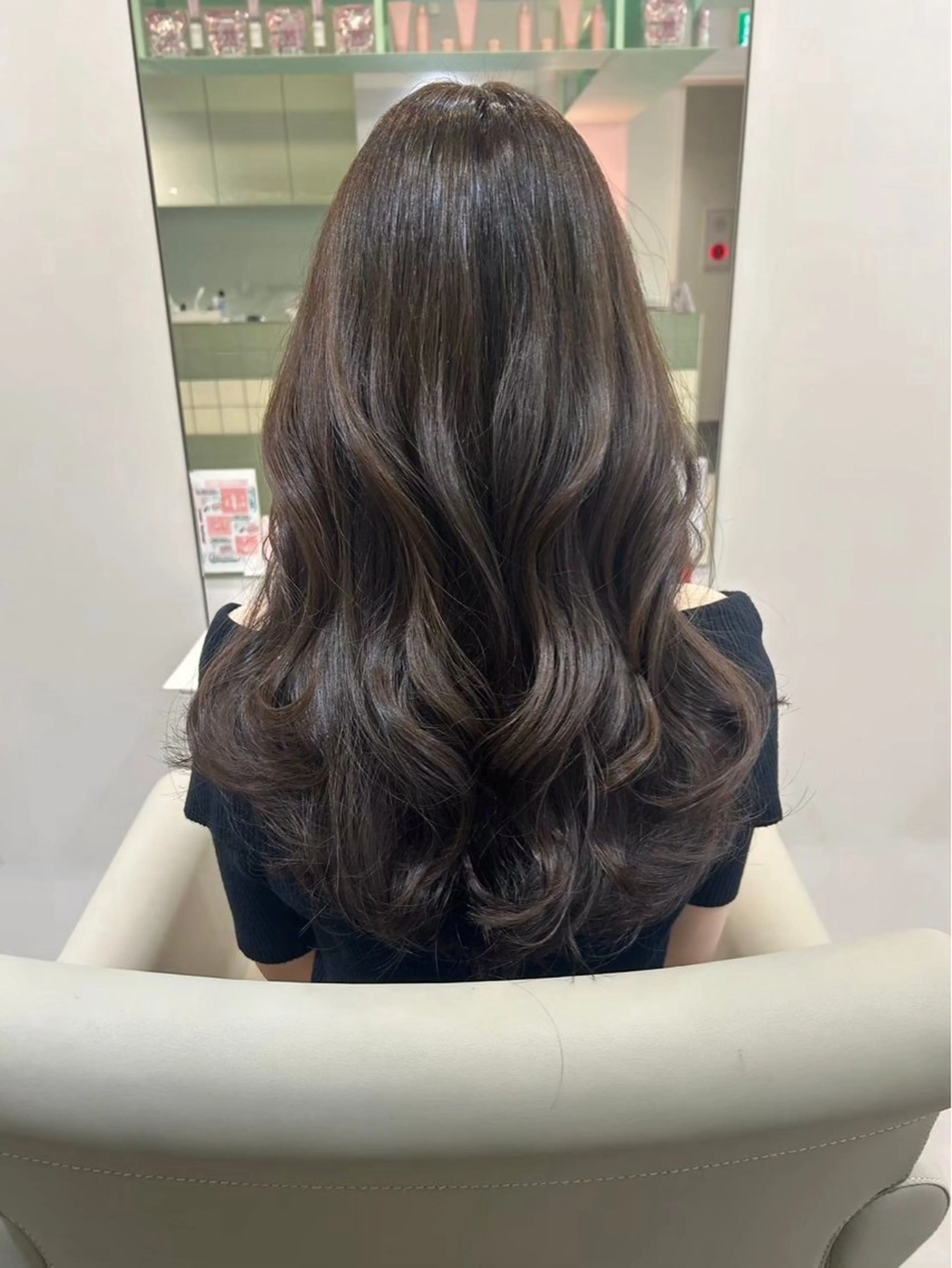ロング カラー amane໒꒱うる艶 ブリーチ透明感カラーのヘアスタイル