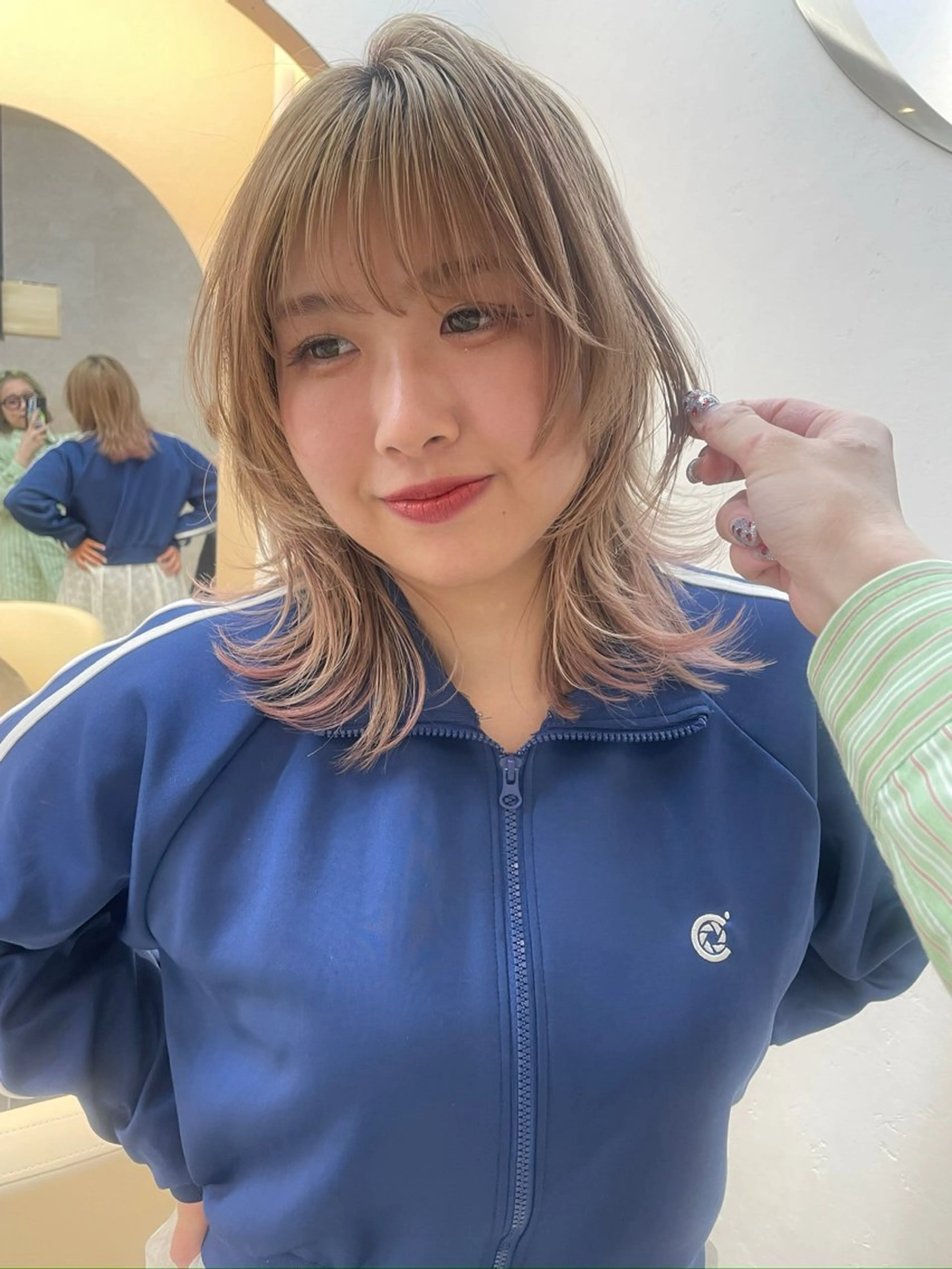 ミディアム カラー カット ヘアカラー ベージュ/透明感/ 桃子🎀のヘアスタイル