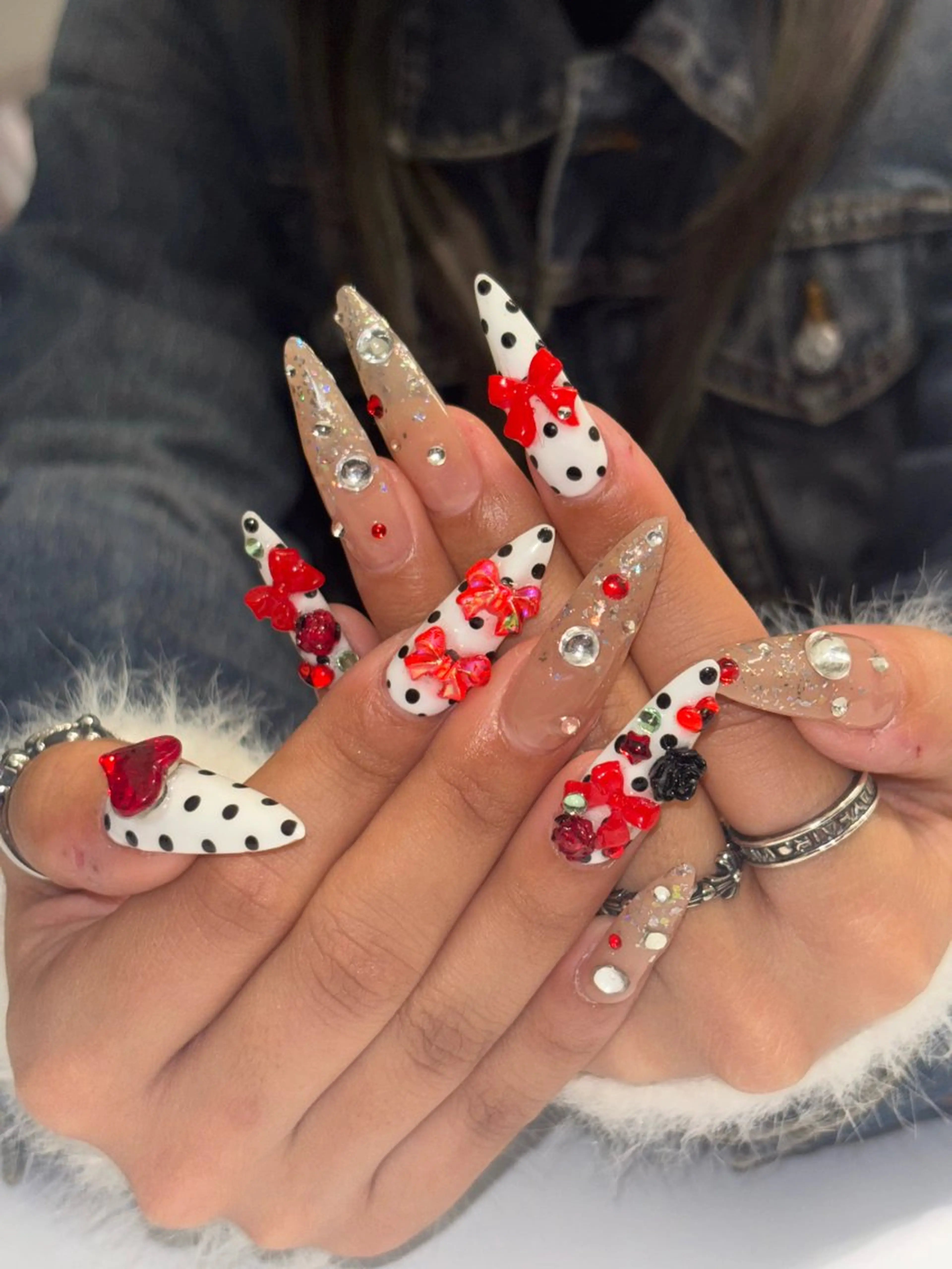 ネイル ハンドネイル 🐬Cxxu° Nail✝️のネイルデザイン