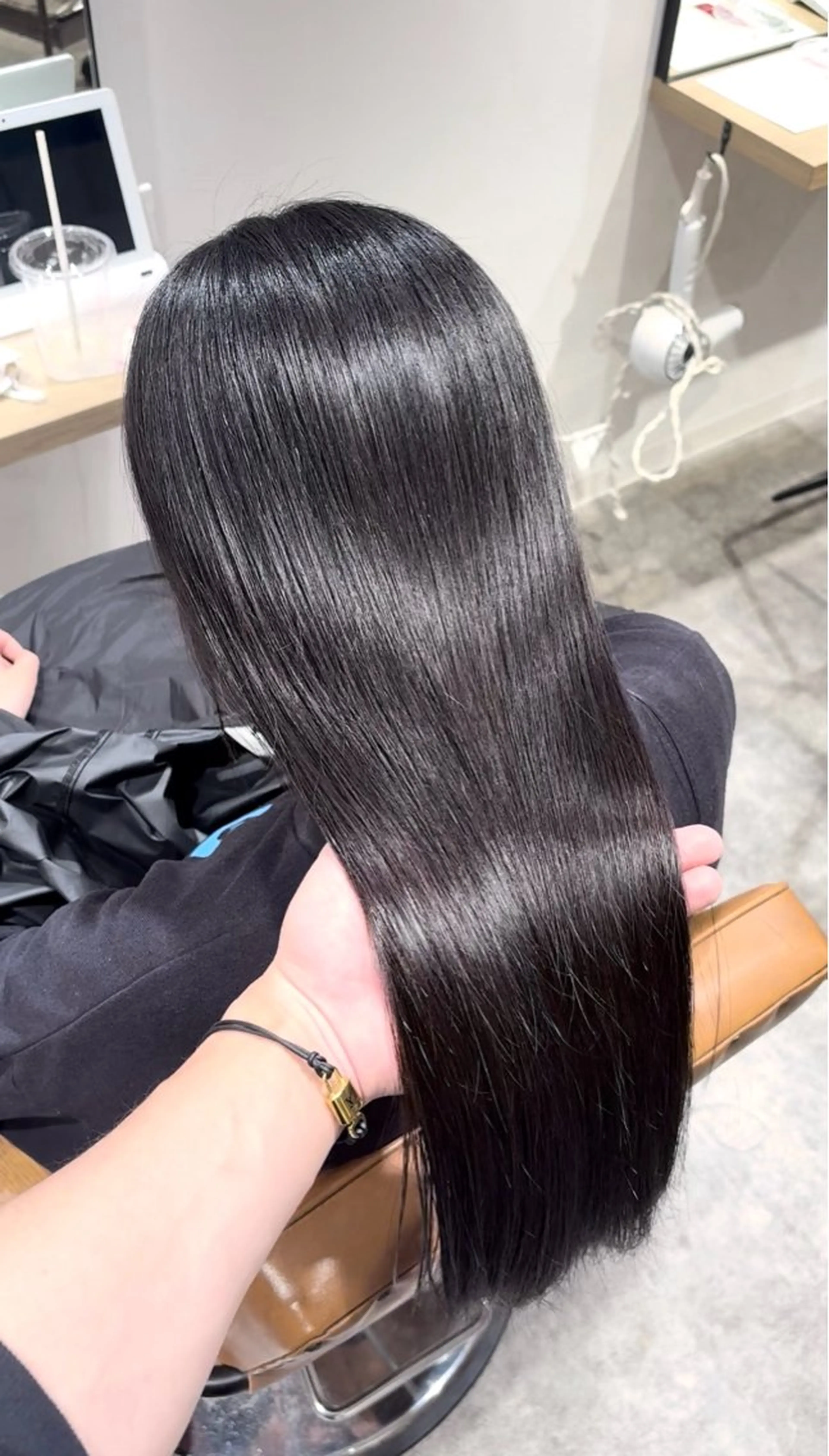 【人生が変わる髪質改善】🫧カット＋美髪縮毛矯正＋シスチン導入バイカルテTR🫧の写真