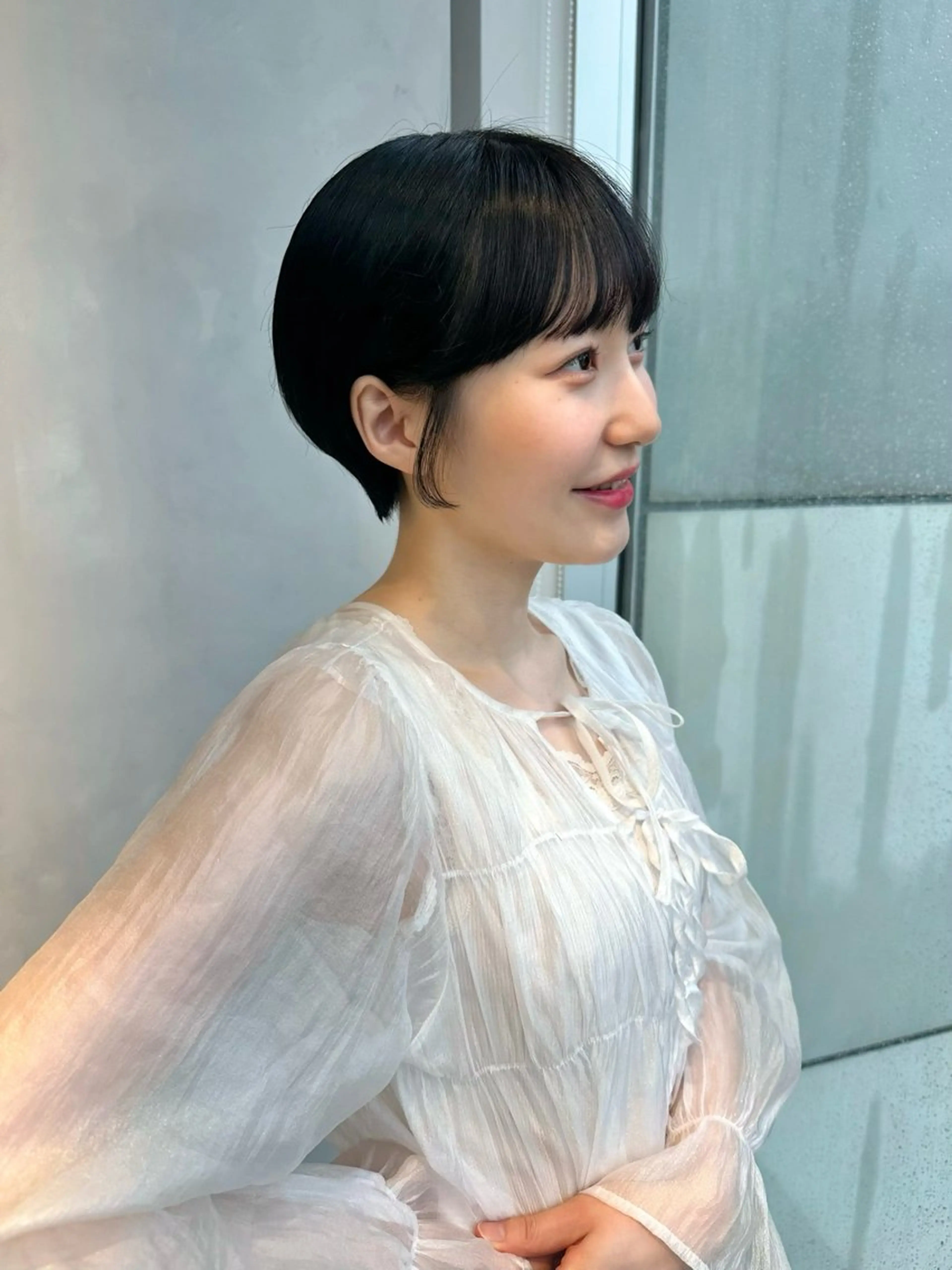 ショート カラー 丸みショート ダークグレー ダークグレージュ グレージュ ショートヘア カット ヘアカラー トリートメント ハイトーン/ショート /akane🐰♥️のヘアスタイル