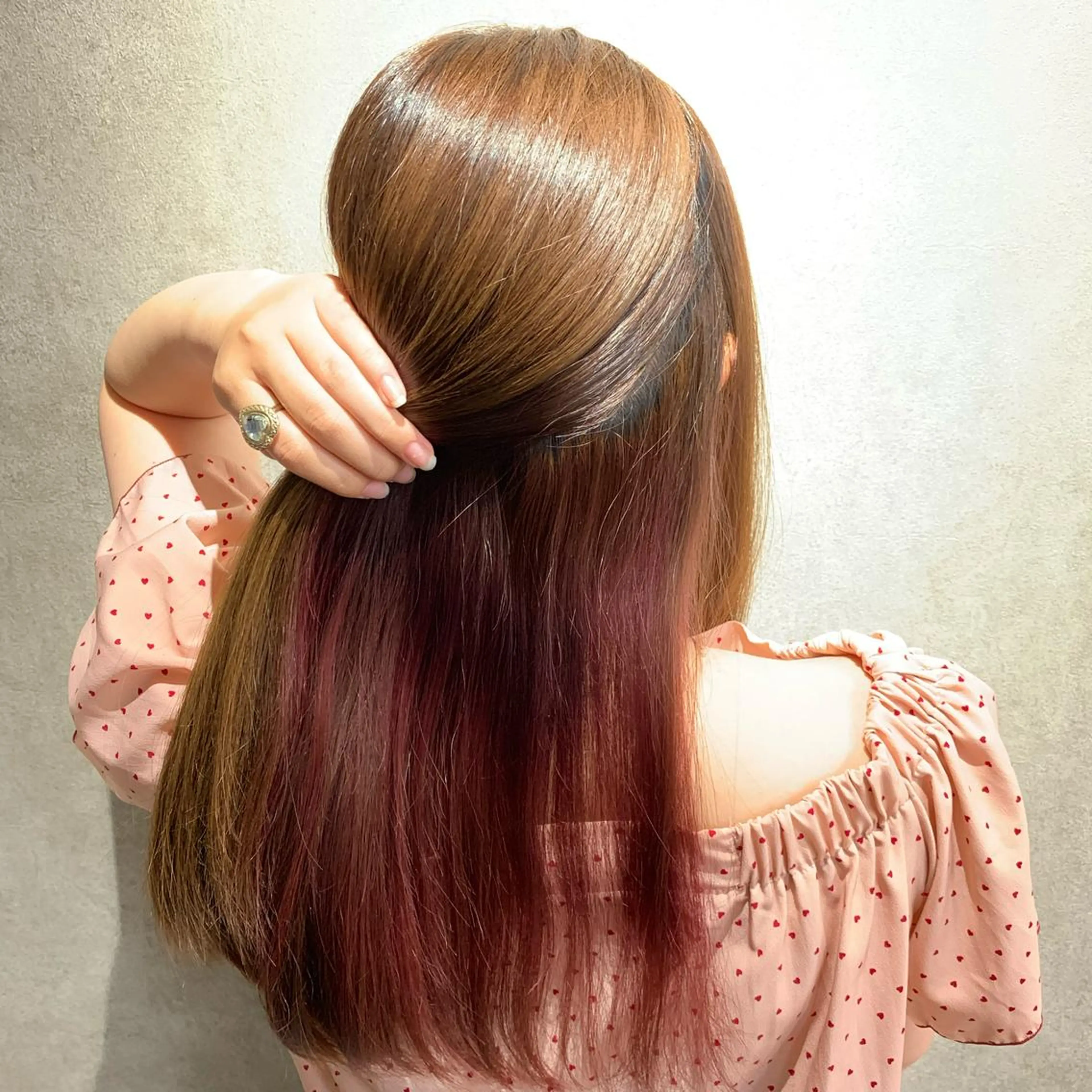 ロング カラー 🫧ウルフカット/ 畑中結衣🫧のヘアスタイル