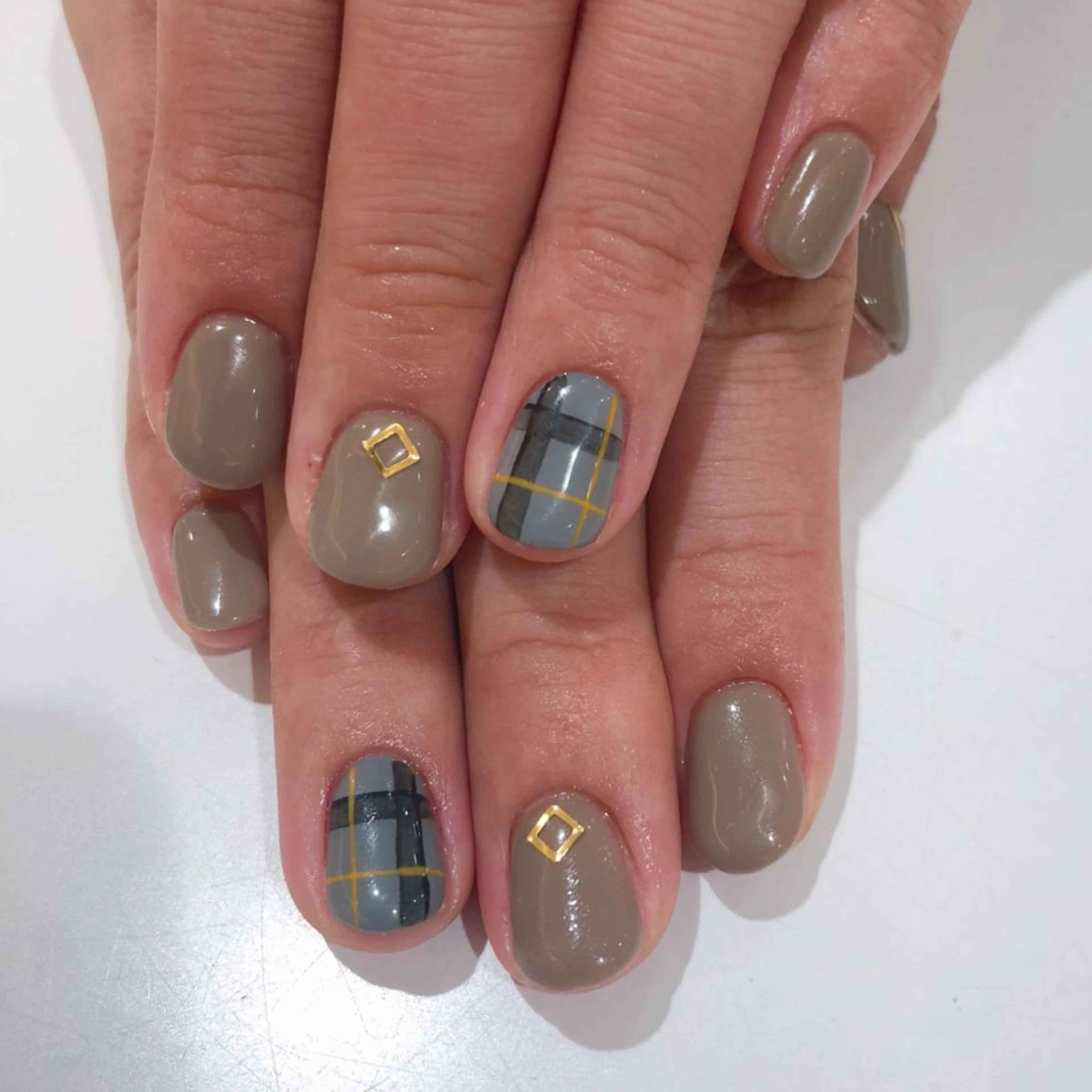 ネイル 矢崎 千春のネイルデザイン