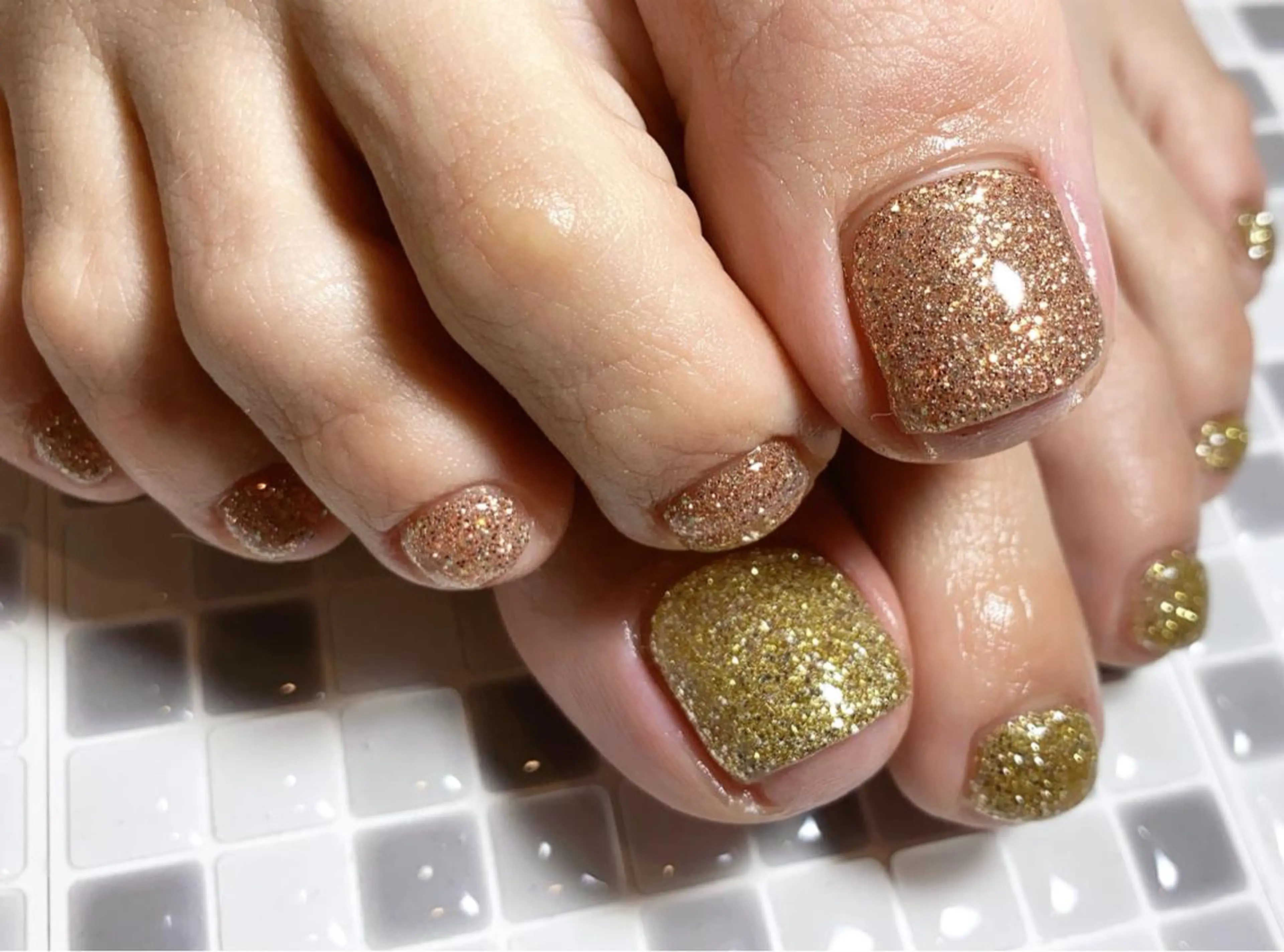 ネイル フットネイル ラメ(グリッター) ♡Nailist yui♡のネイルデザイン