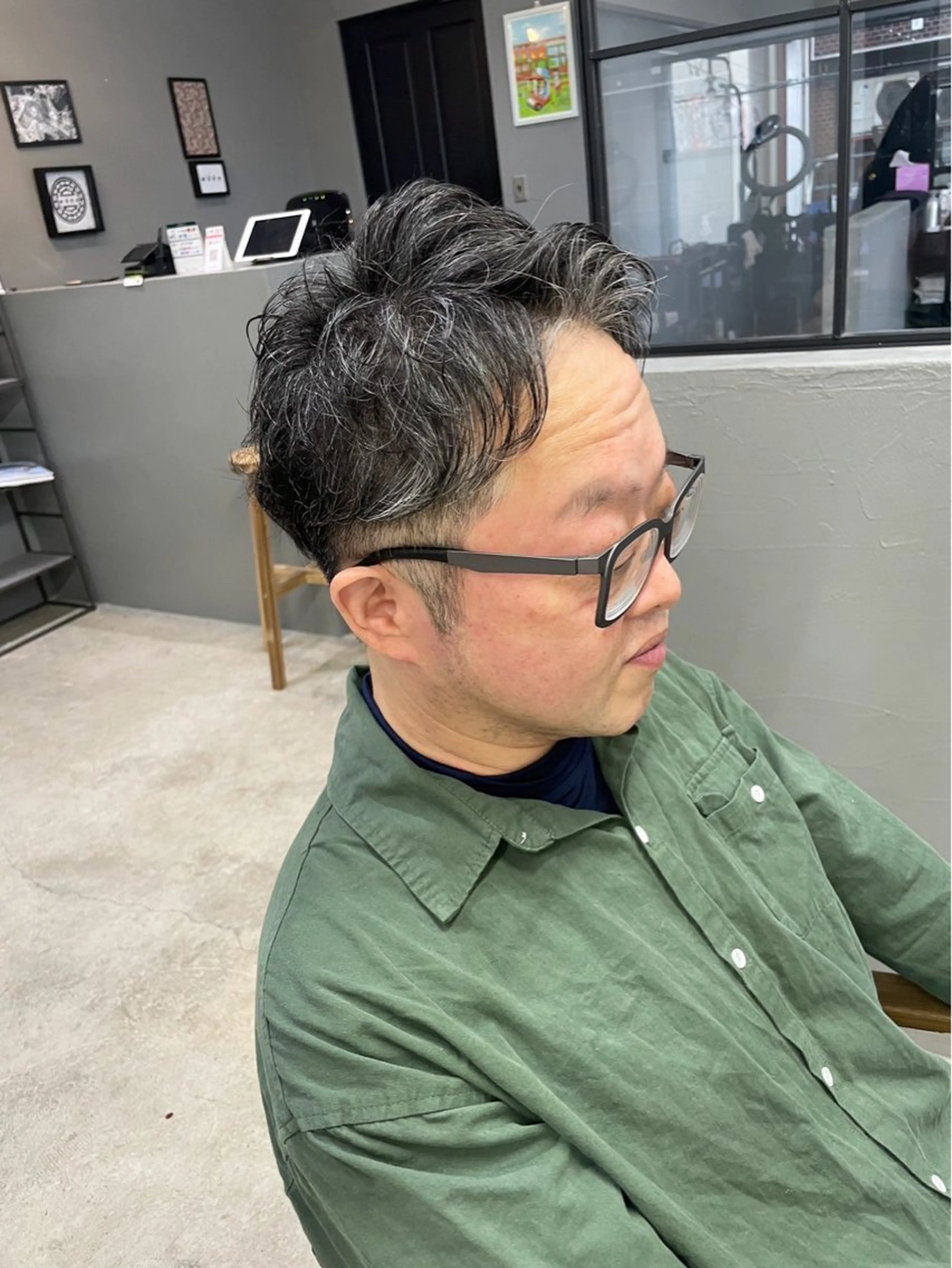 ショート パーマ メンズ カット パーマ メンズ専門サロン wokeのヘアスタイル